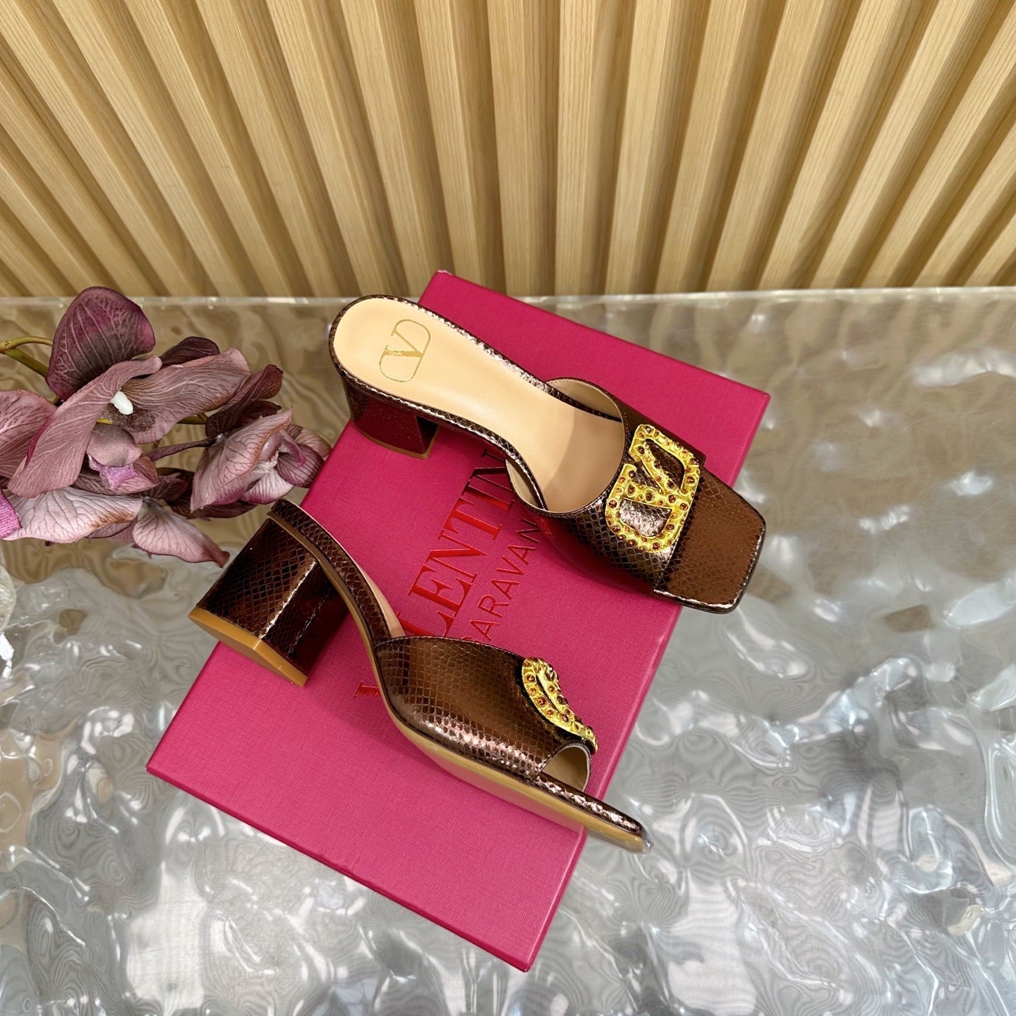 VT 25 Vlogo Mule Brown Snakeskin Leather