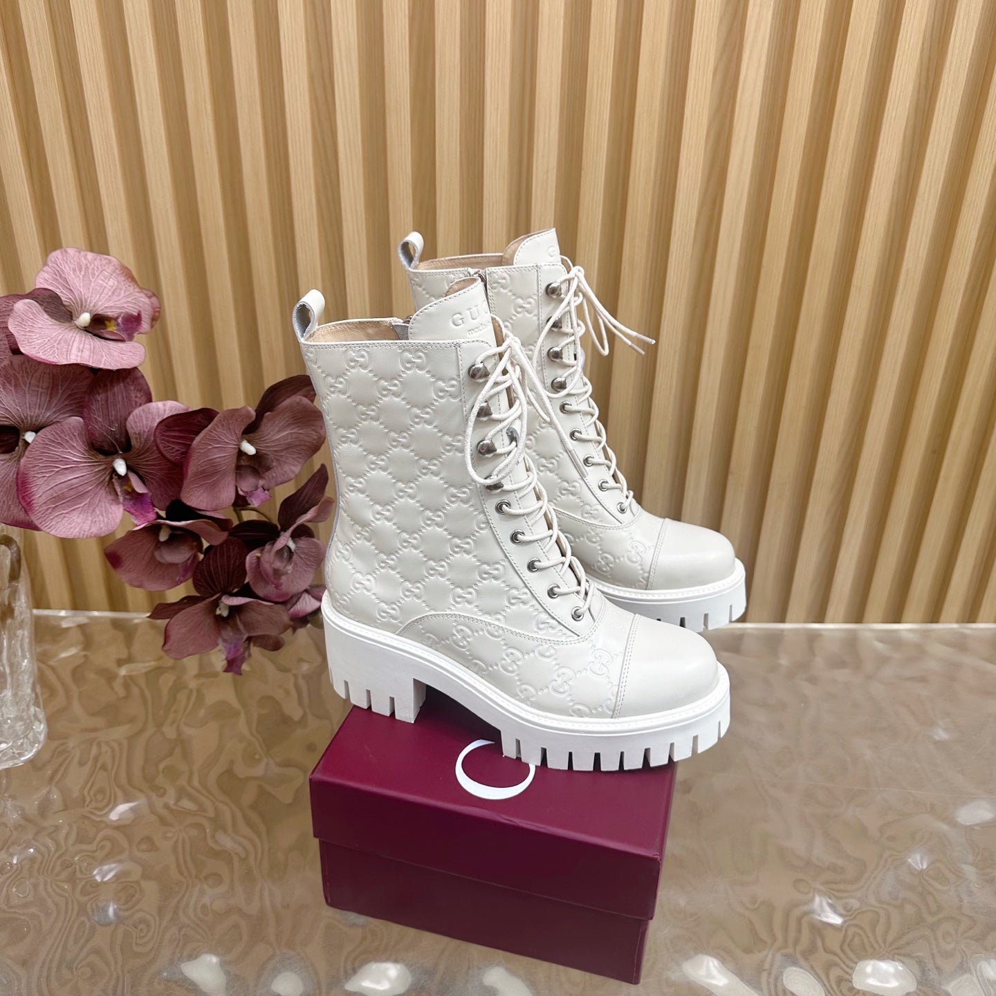 Gucci 2025 Boot Cream Embossed Cowhide 498048