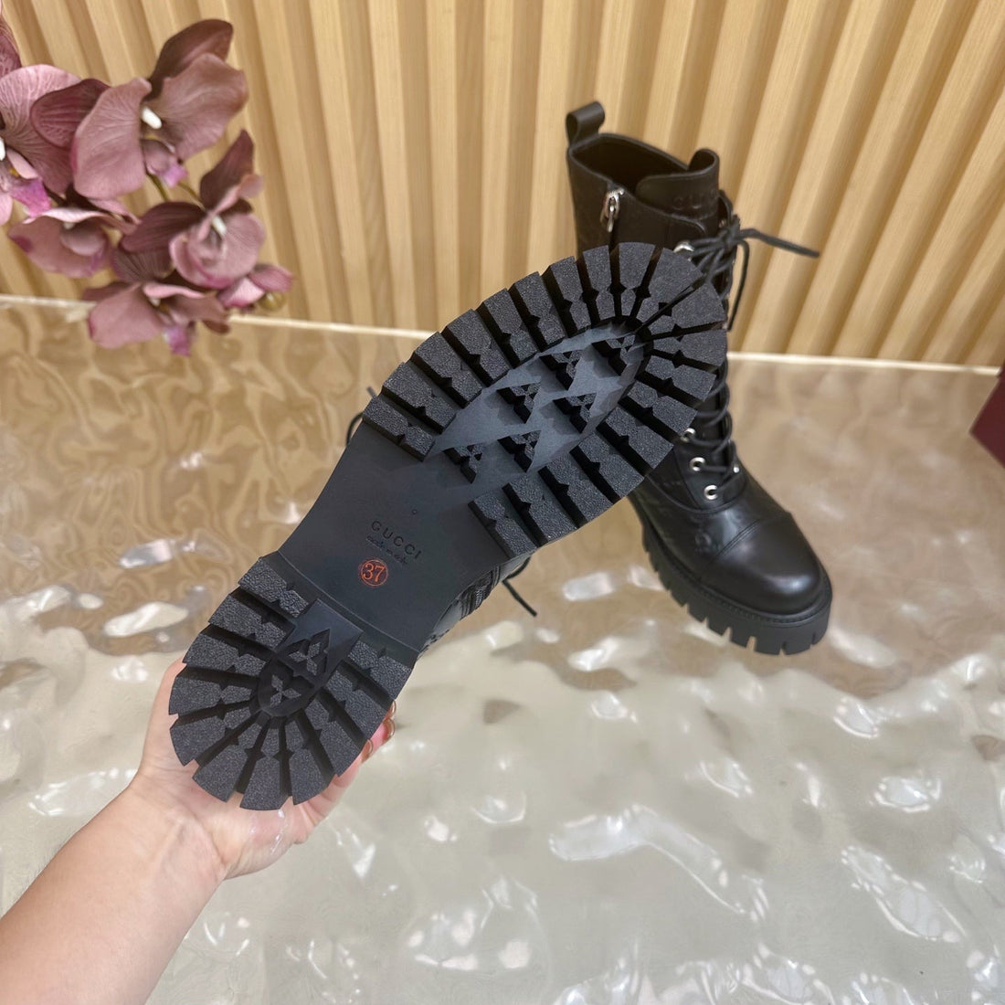 Gucci 2025 Boot Black Embossed Cowhide 498049