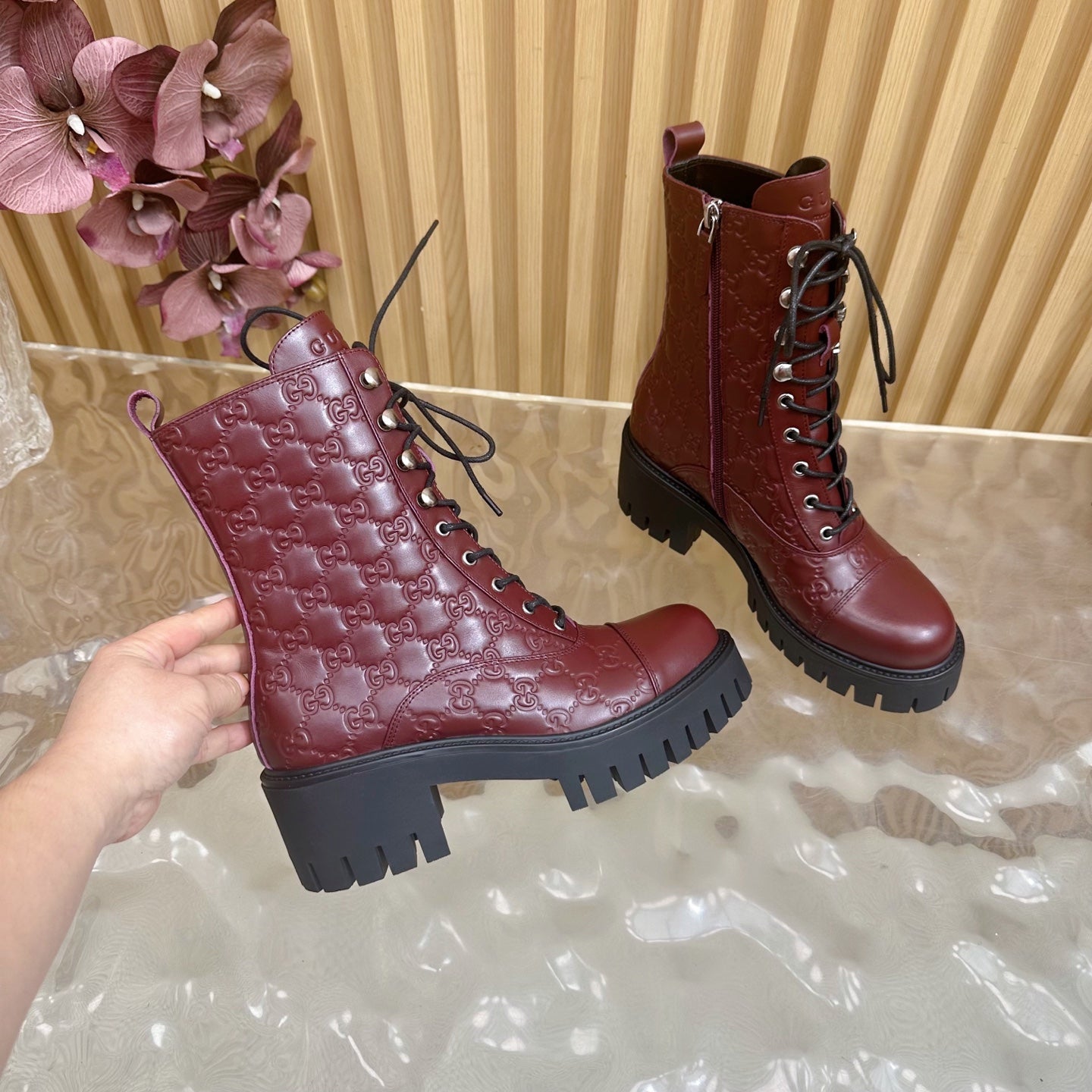 Gucci 2025 Boot Red Black Embossed Cowhide 498051