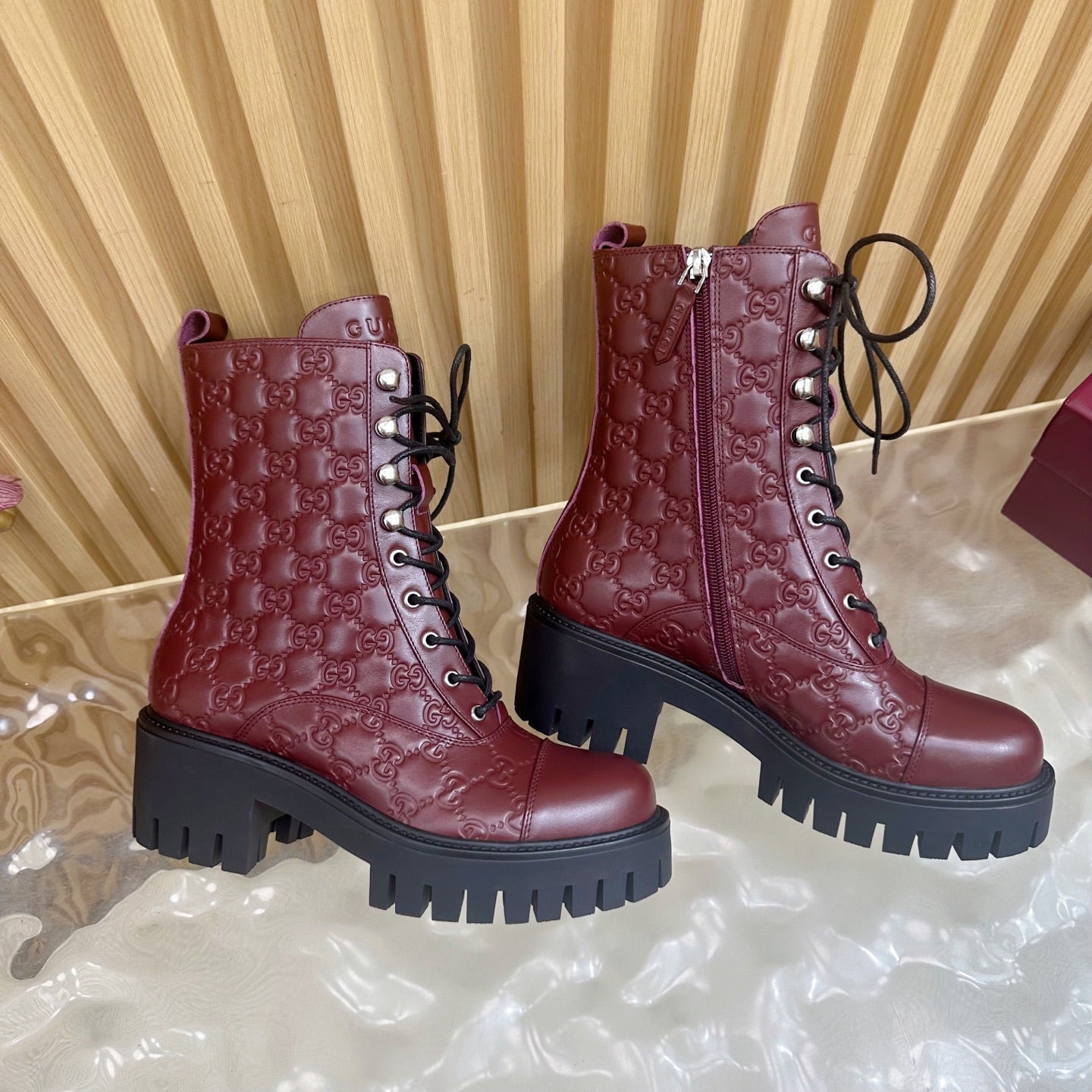 Gucci 2025 Boot Red Black Embossed Cowhide 498051