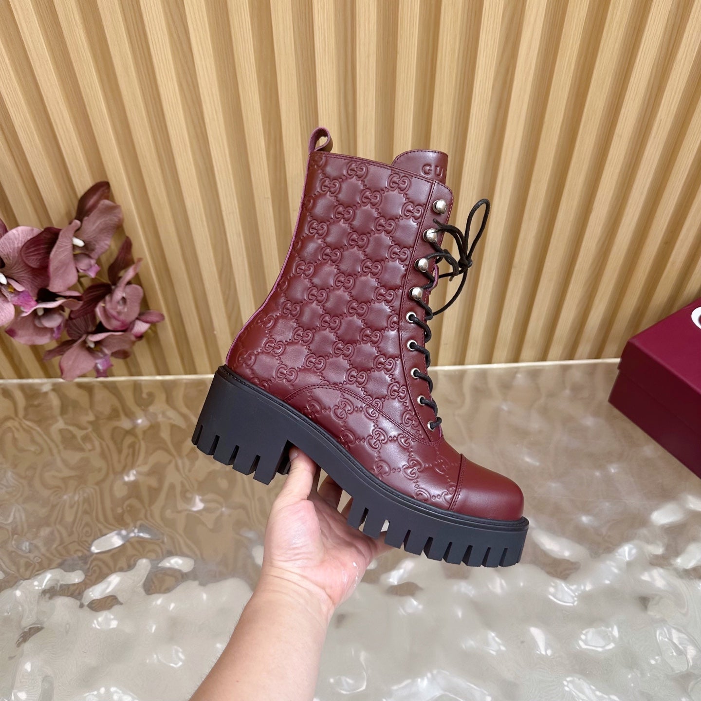 Gucci 2025 Boot Red Black Embossed Cowhide 498051