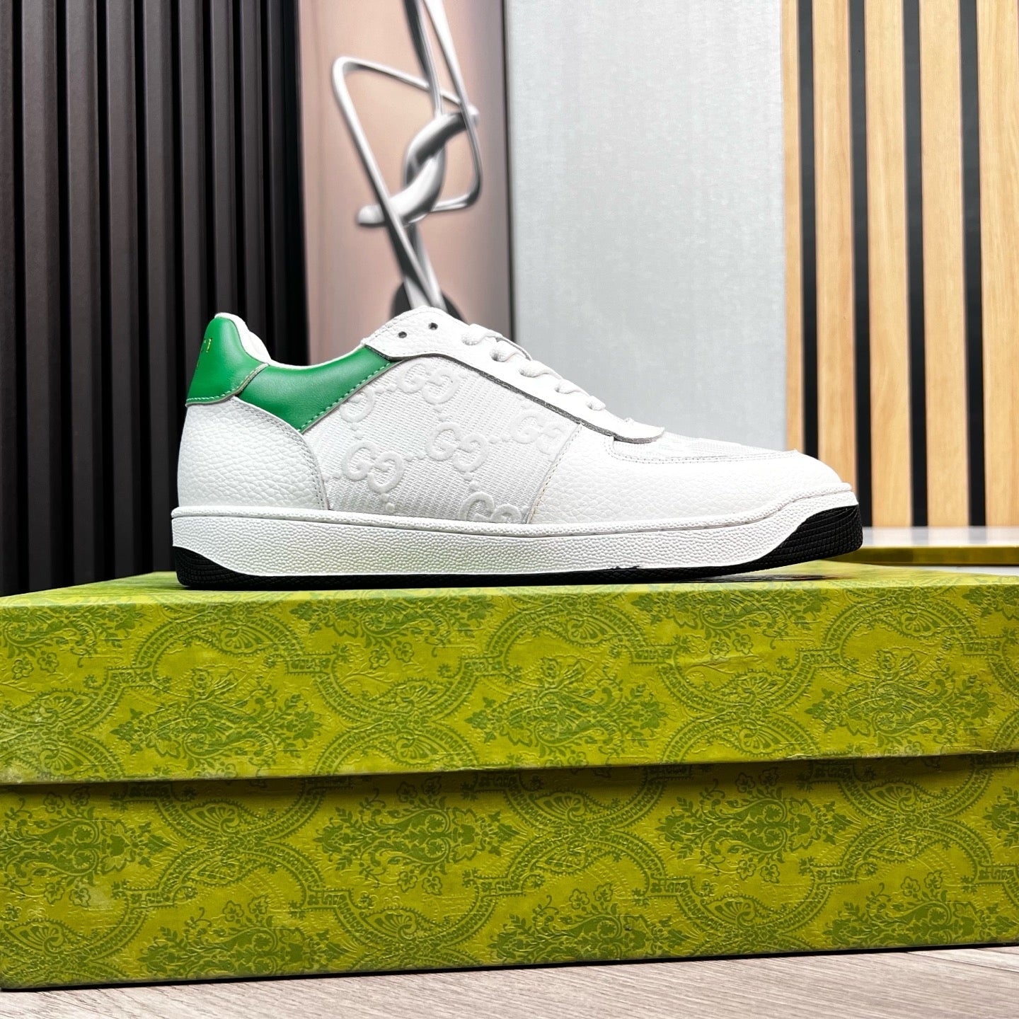 GG Men's Supreme Sneaker White Cowhide 531167