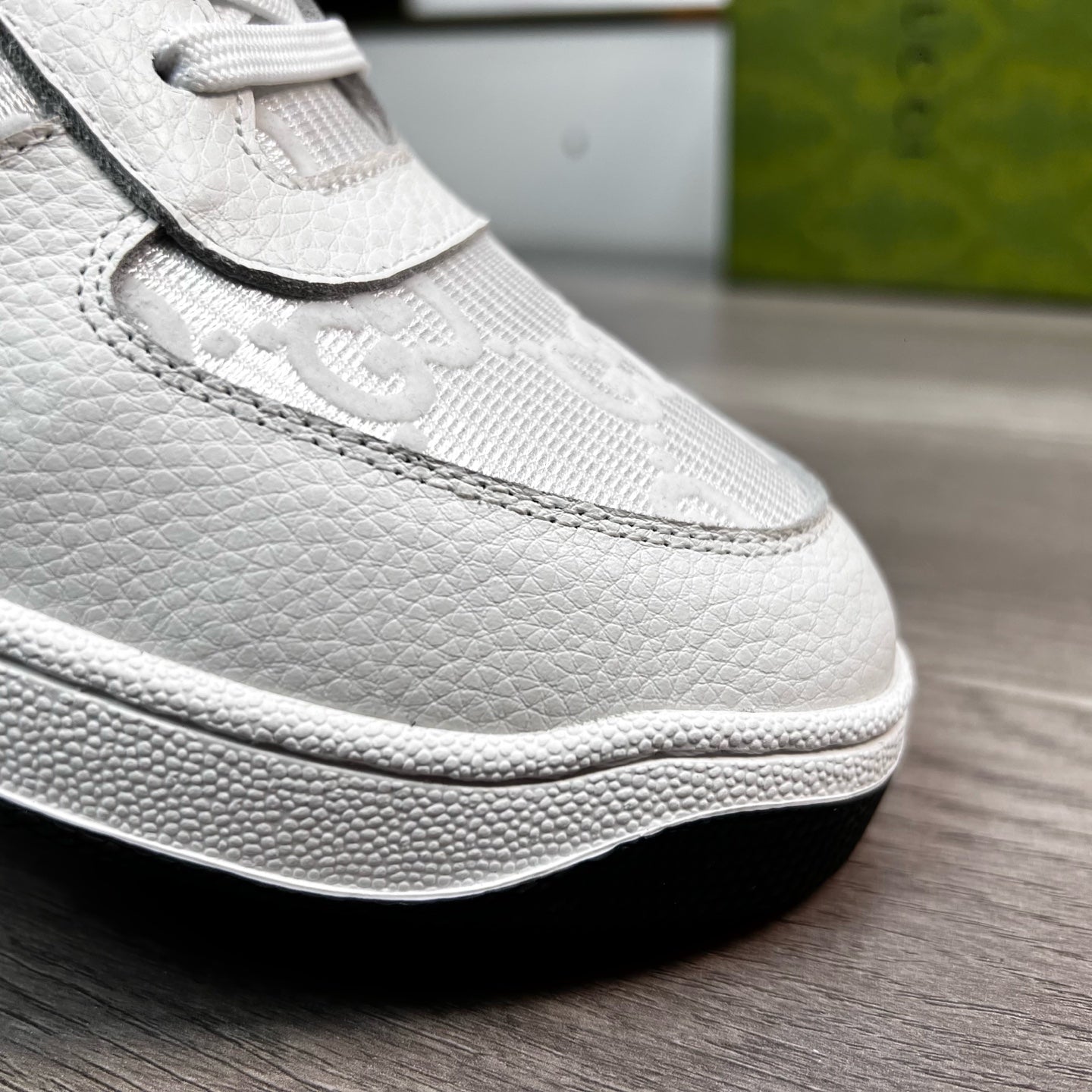 GG Men's Supreme Sneaker White Cowhide 531167