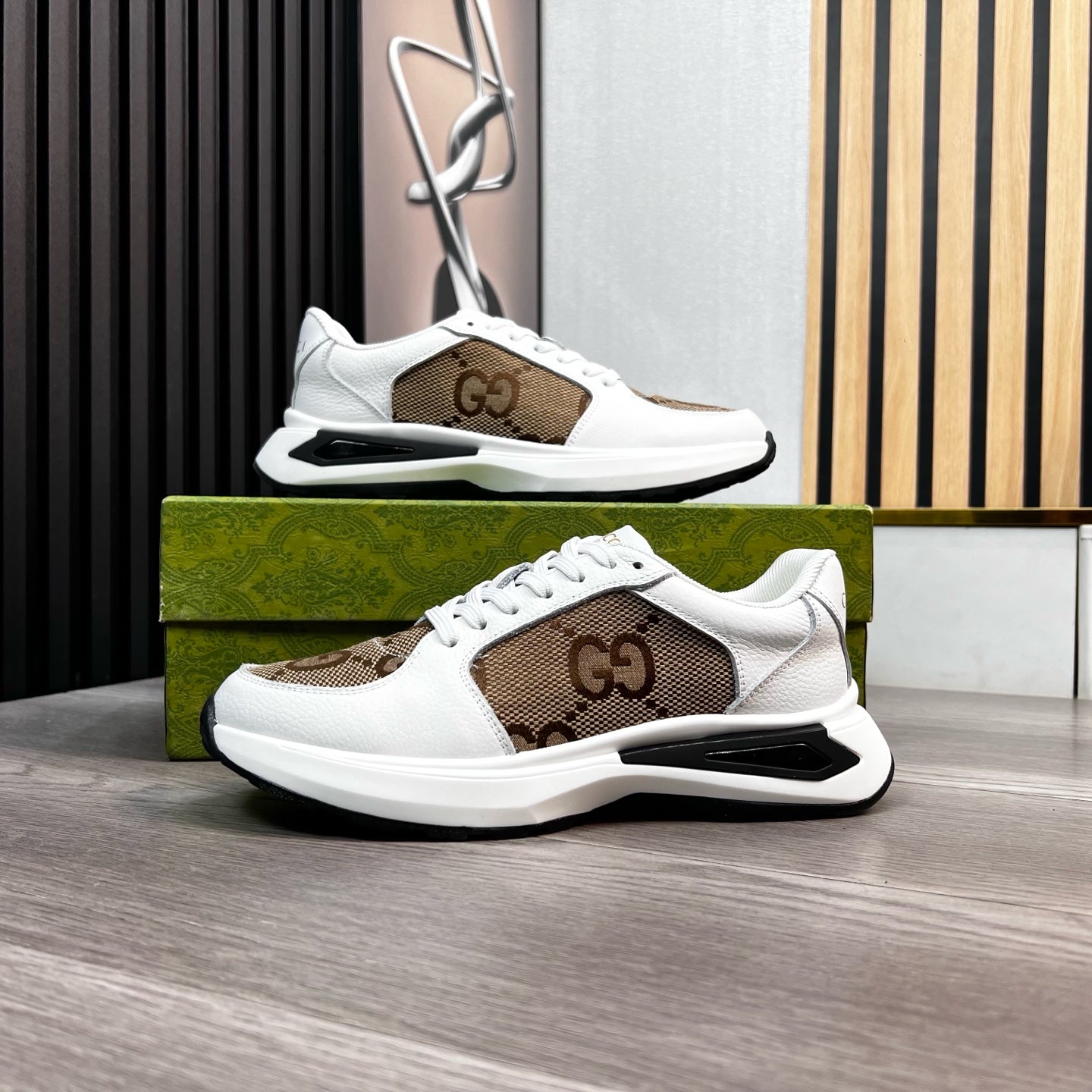 GG Men's Supreme Sneaker White Brown Cowhide 531199