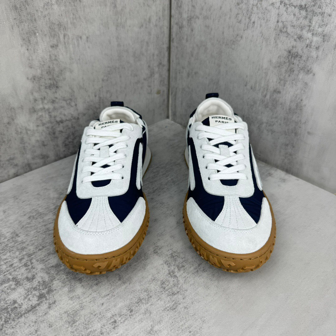 HM Men's Jet Sneaker White Blue Suede 656858