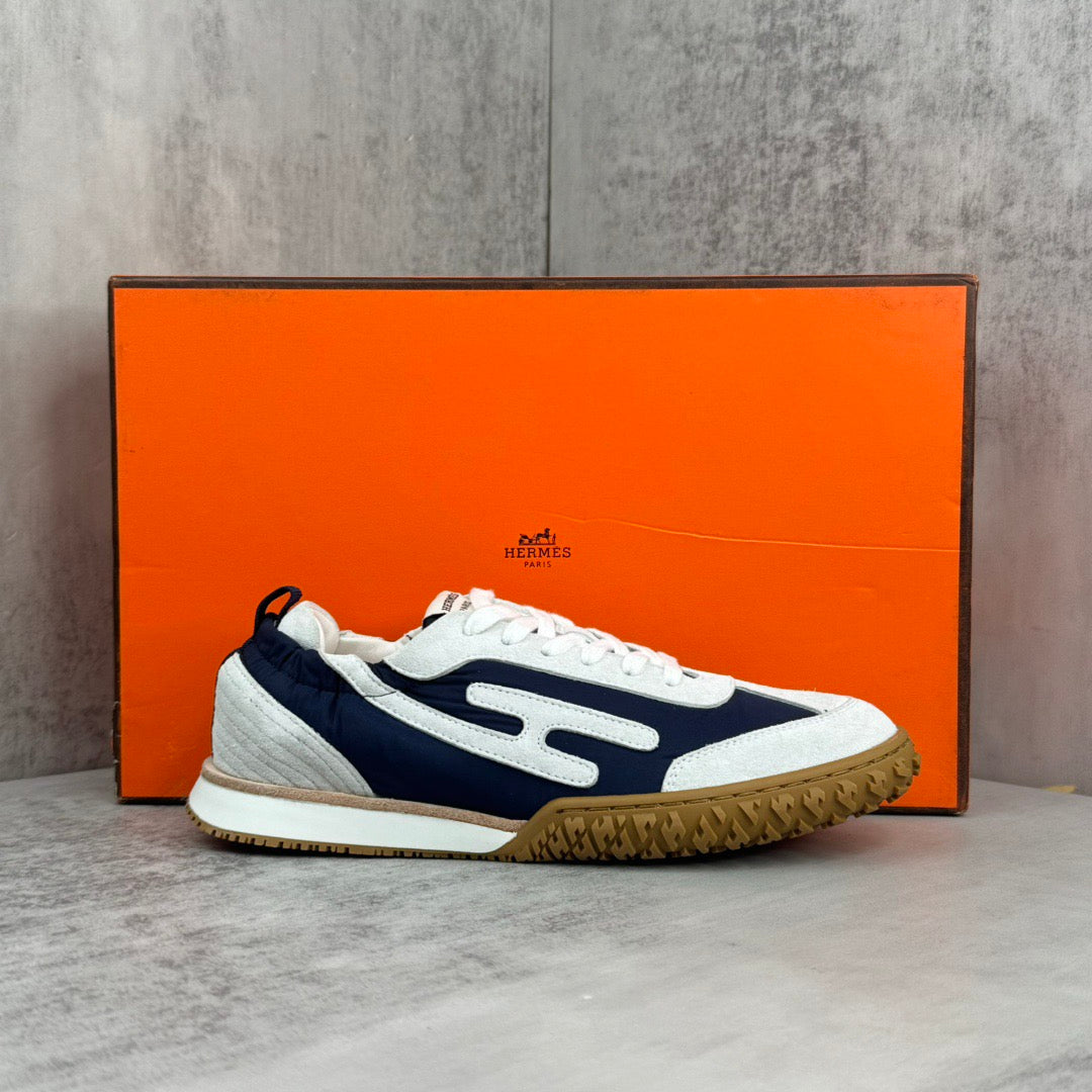 HM Men's Jet Sneaker White Blue Suede 656858