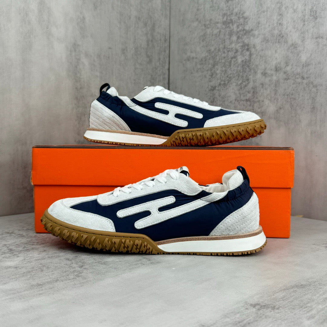 HM Men's Jet Sneaker White Blue Suede 656858