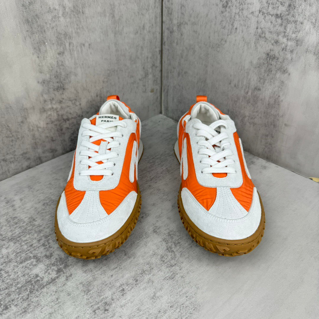 HM Men's Jet Sneaker White Orange Suede 656857