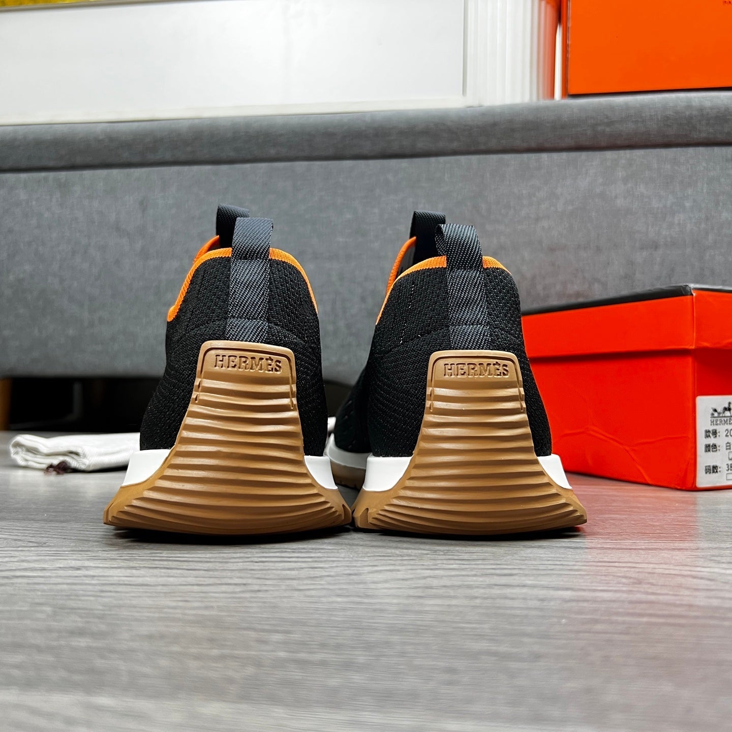 HM Men's Eclair Sneaker Black Flyknit 664795