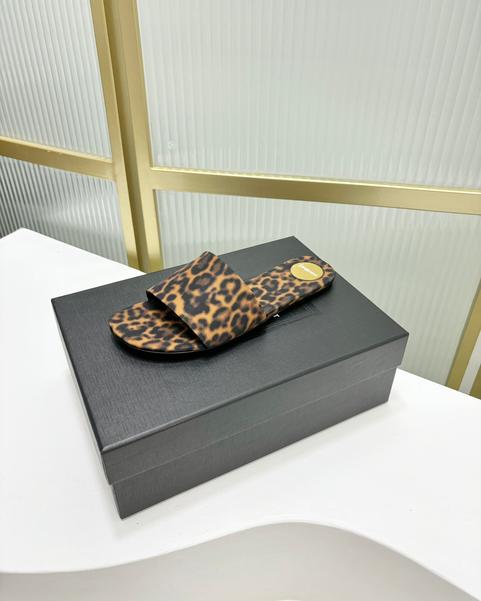 CARLYLE SLIDES IN LEOPARD GROSGRAIN BLACK GOLD