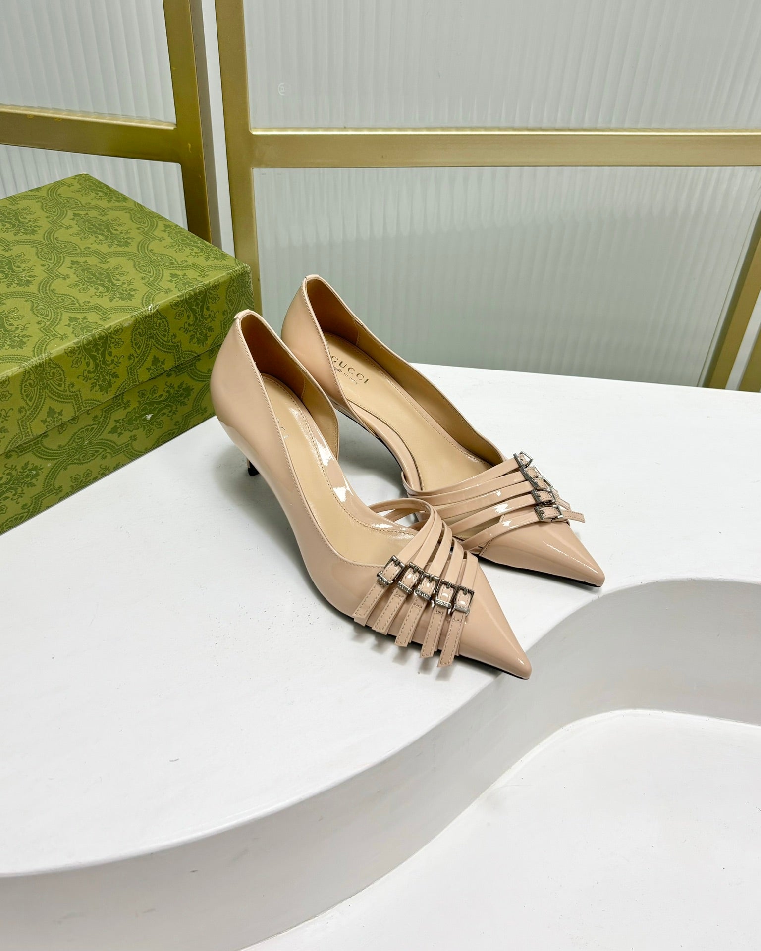 HIGH PUMP 6 CM IN TAN BEIGE CALFSKIN