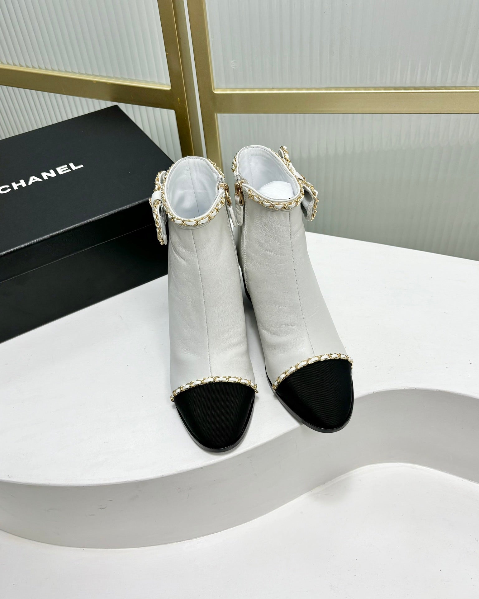 CC Ankle Boot 65 White Calfkin Black Grosgrain Leather Strap