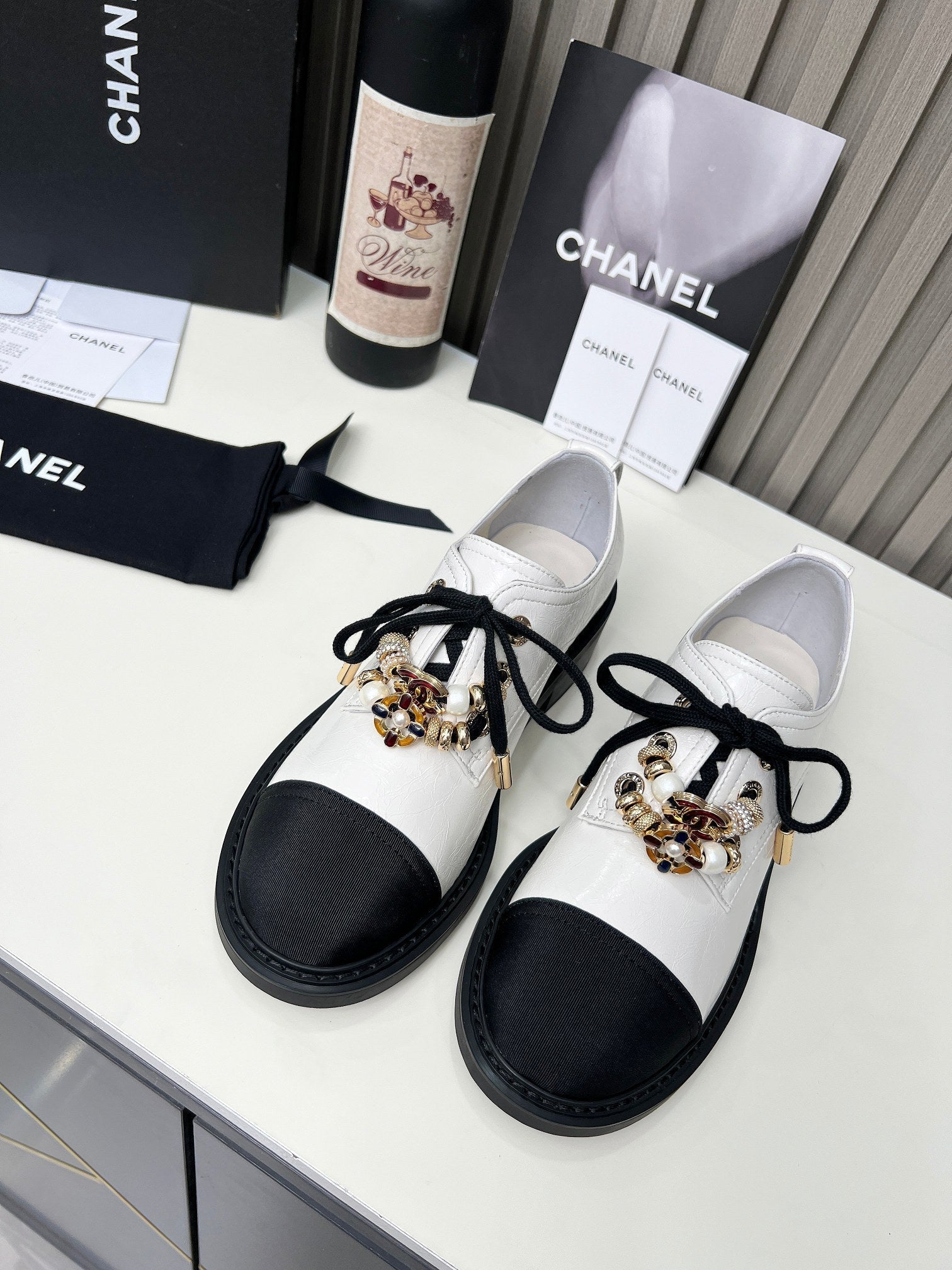 CC Shoe Oxford 50mm In White Black Calfskin And Lycra Fabric 944546