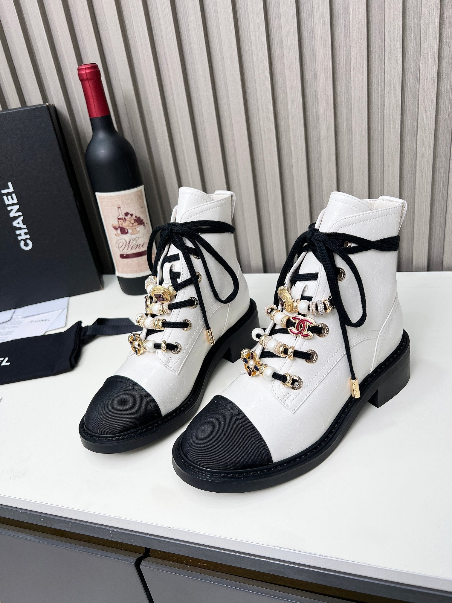CC Combat Boots 50mm White Black Calfskin And Lycra Fabric 944550