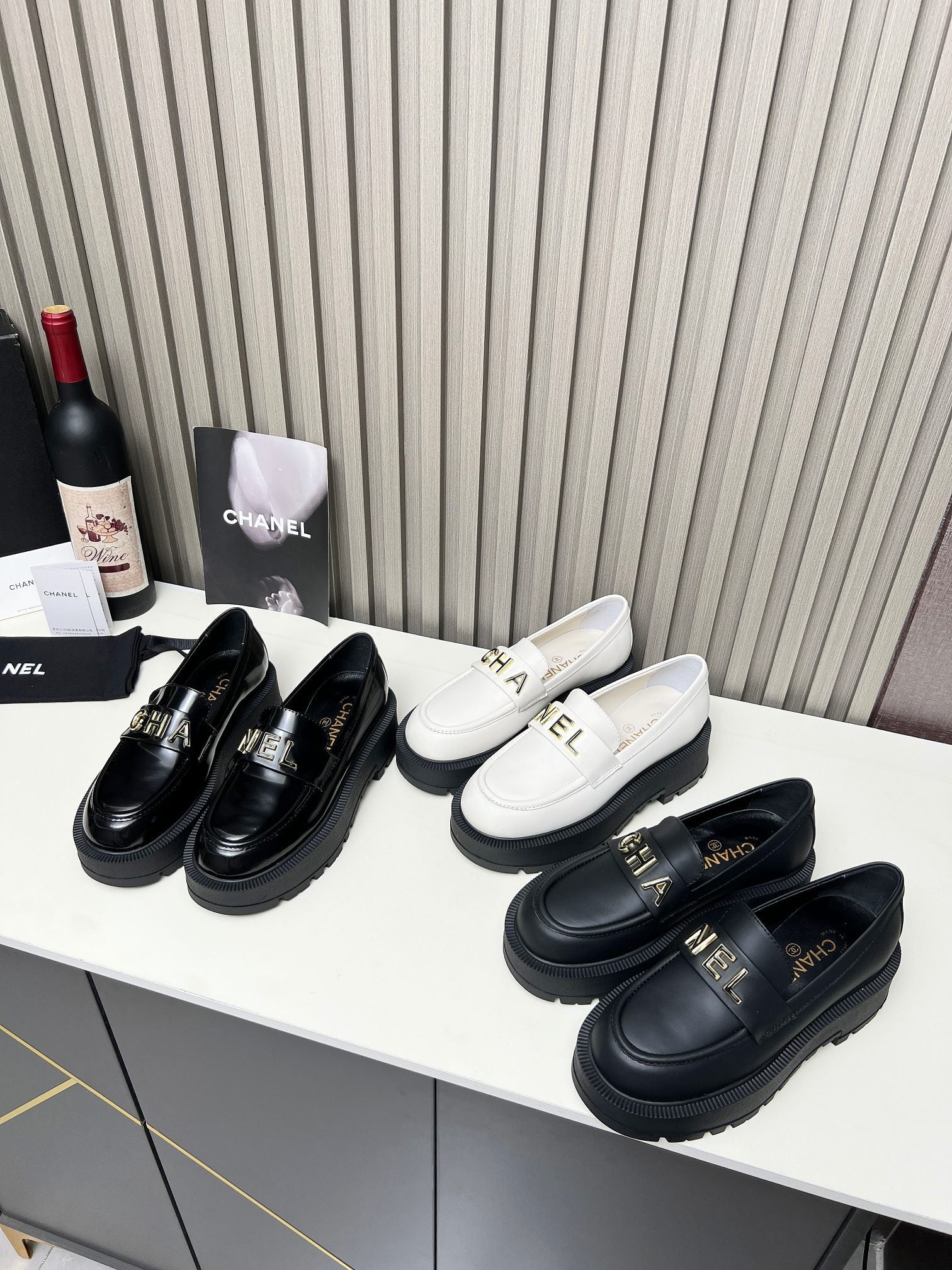 CC Moccasins Glossy Black Lambskin 944571