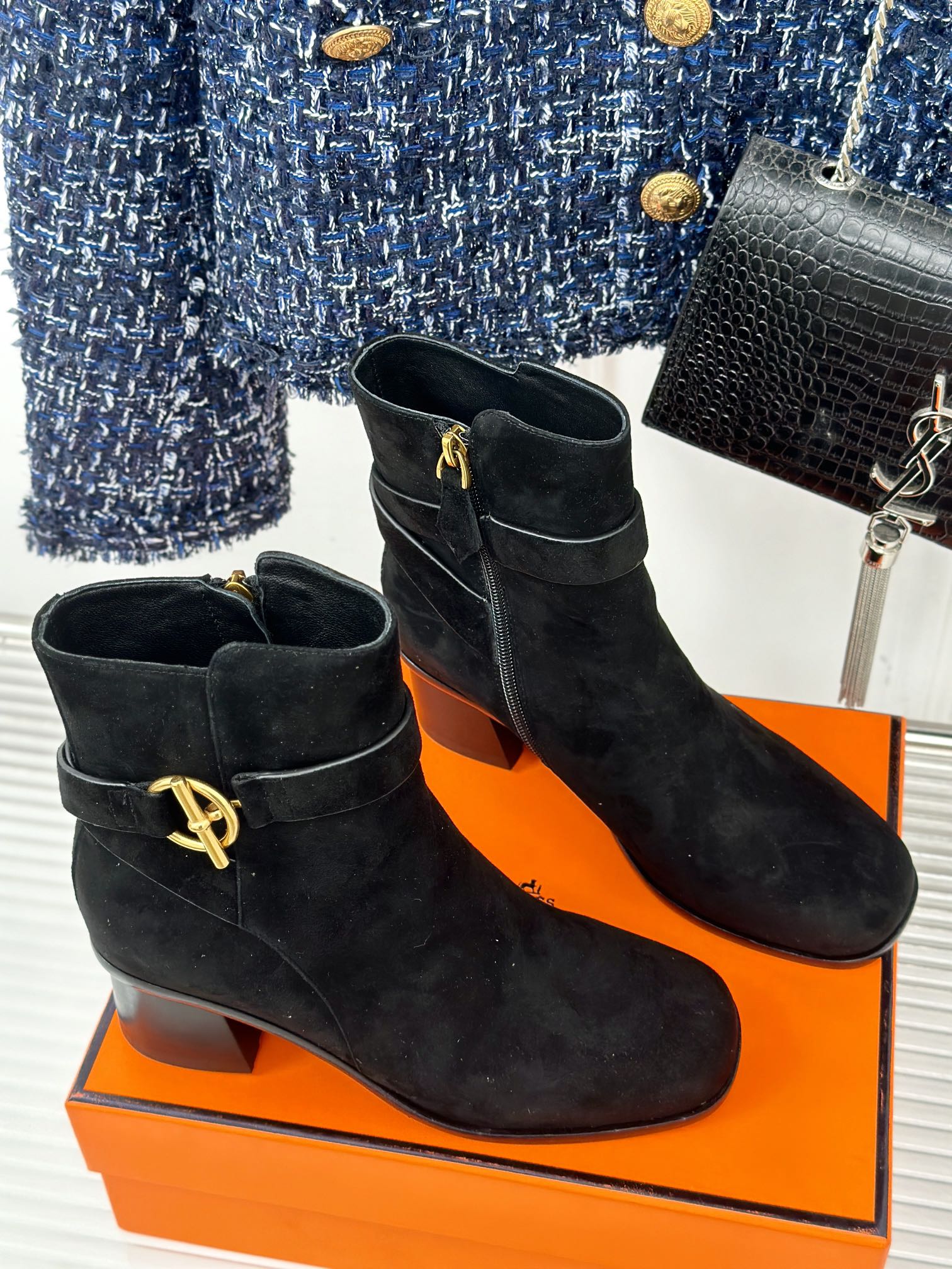 jill 60 ankle boot black suede calfskin