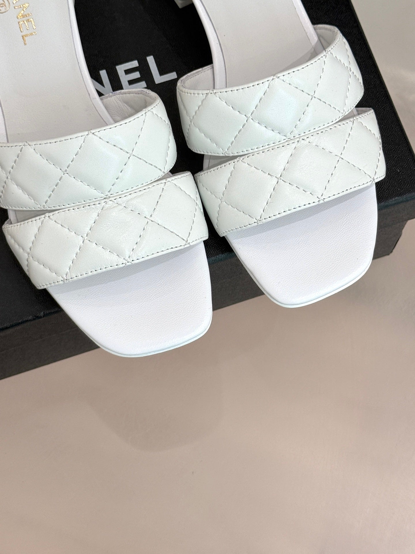 CC 25 Mid Heel Mule 5CM White Italian Leather 225350