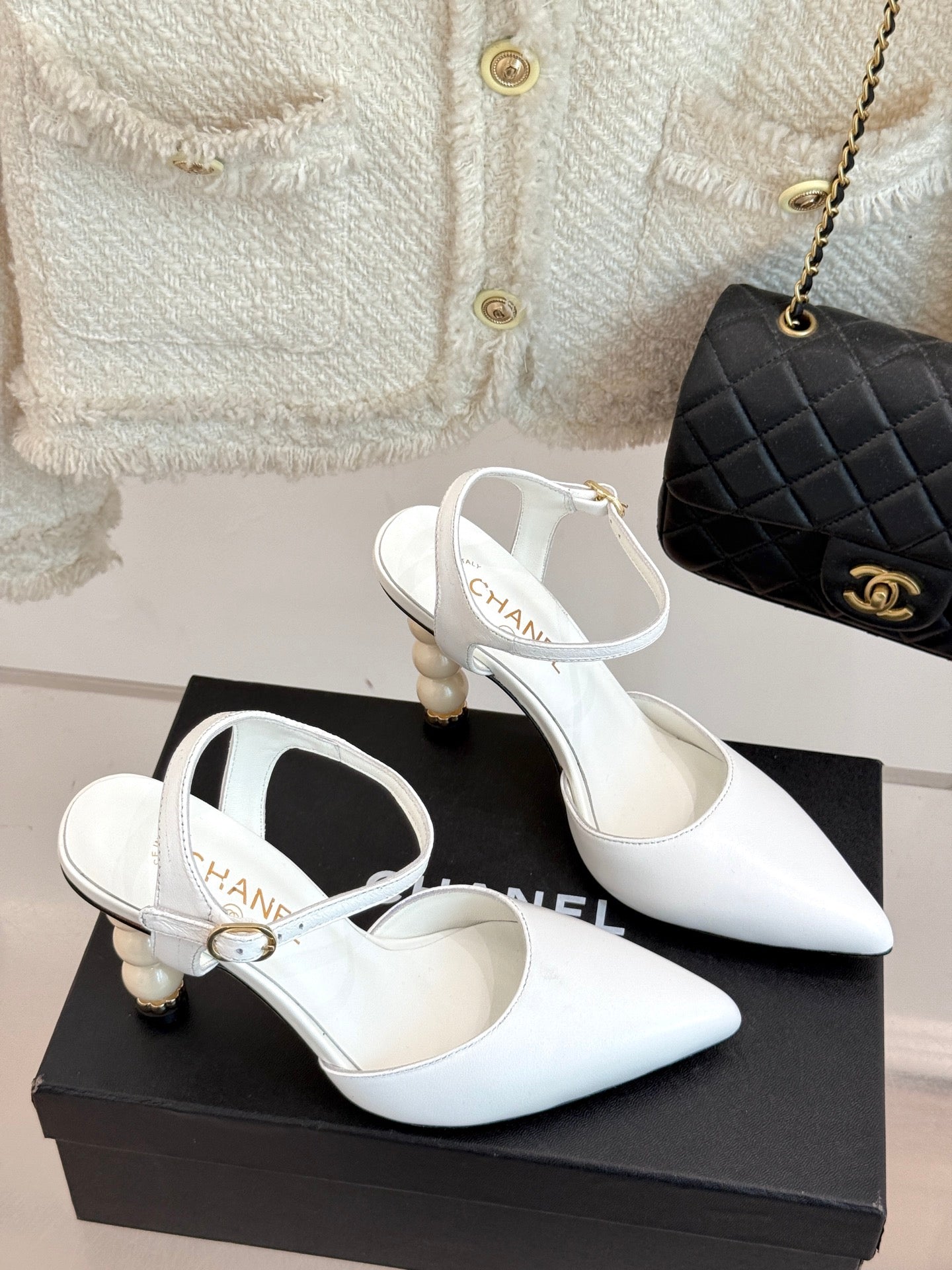 CC 25 Slingback White Lambskin 308651