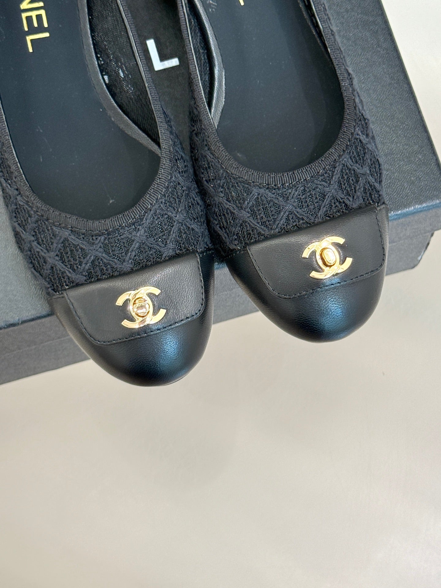 Chanel 25 Ballet Flat  50mm Black Woven Lambskin 473051