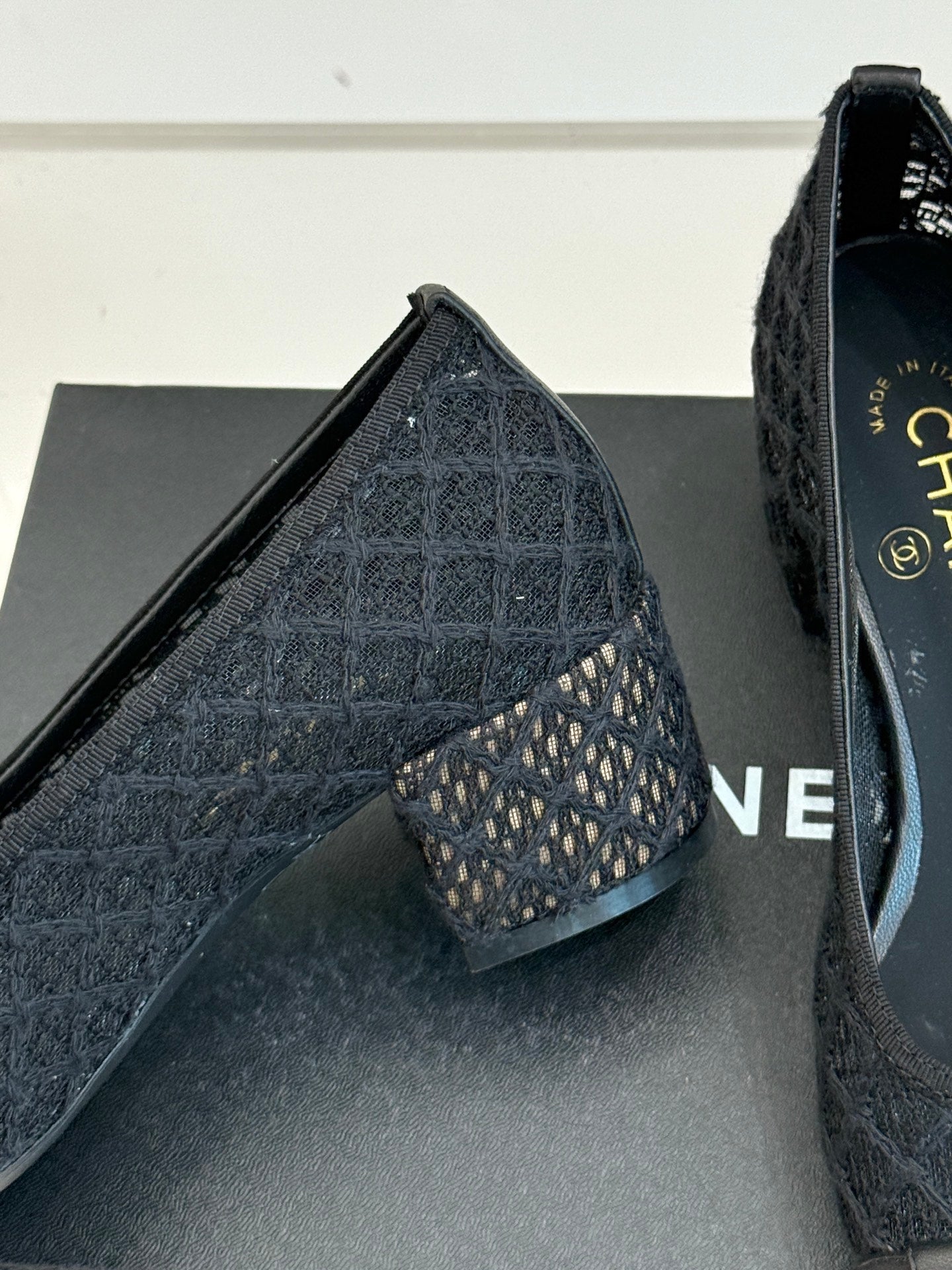 Chanel 25 Ballet Flat  50mm Black Woven Lambskin 473051
