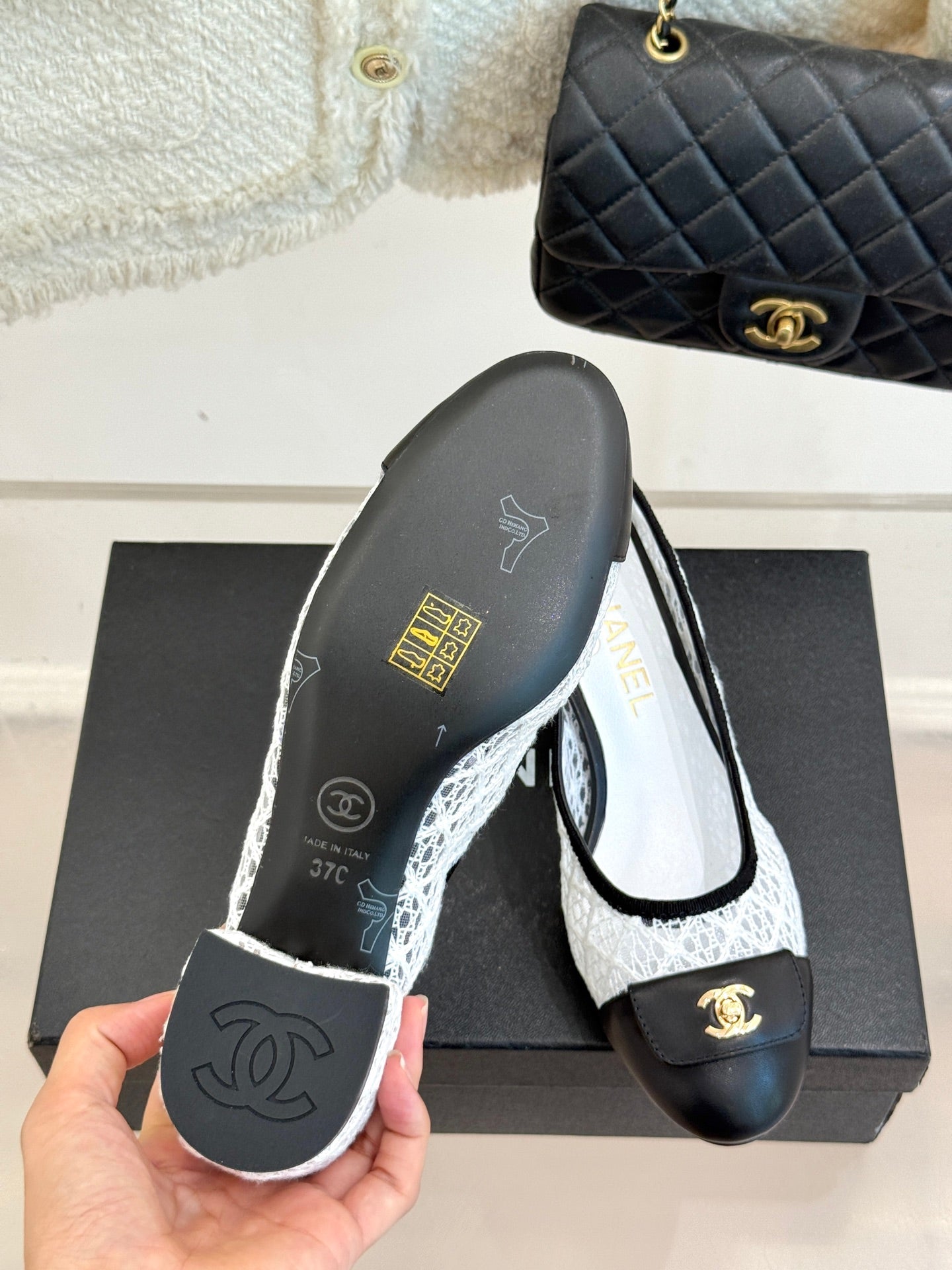 Chanel 25 Ballet Flat 50mm White Black Woven Lambskin 473053