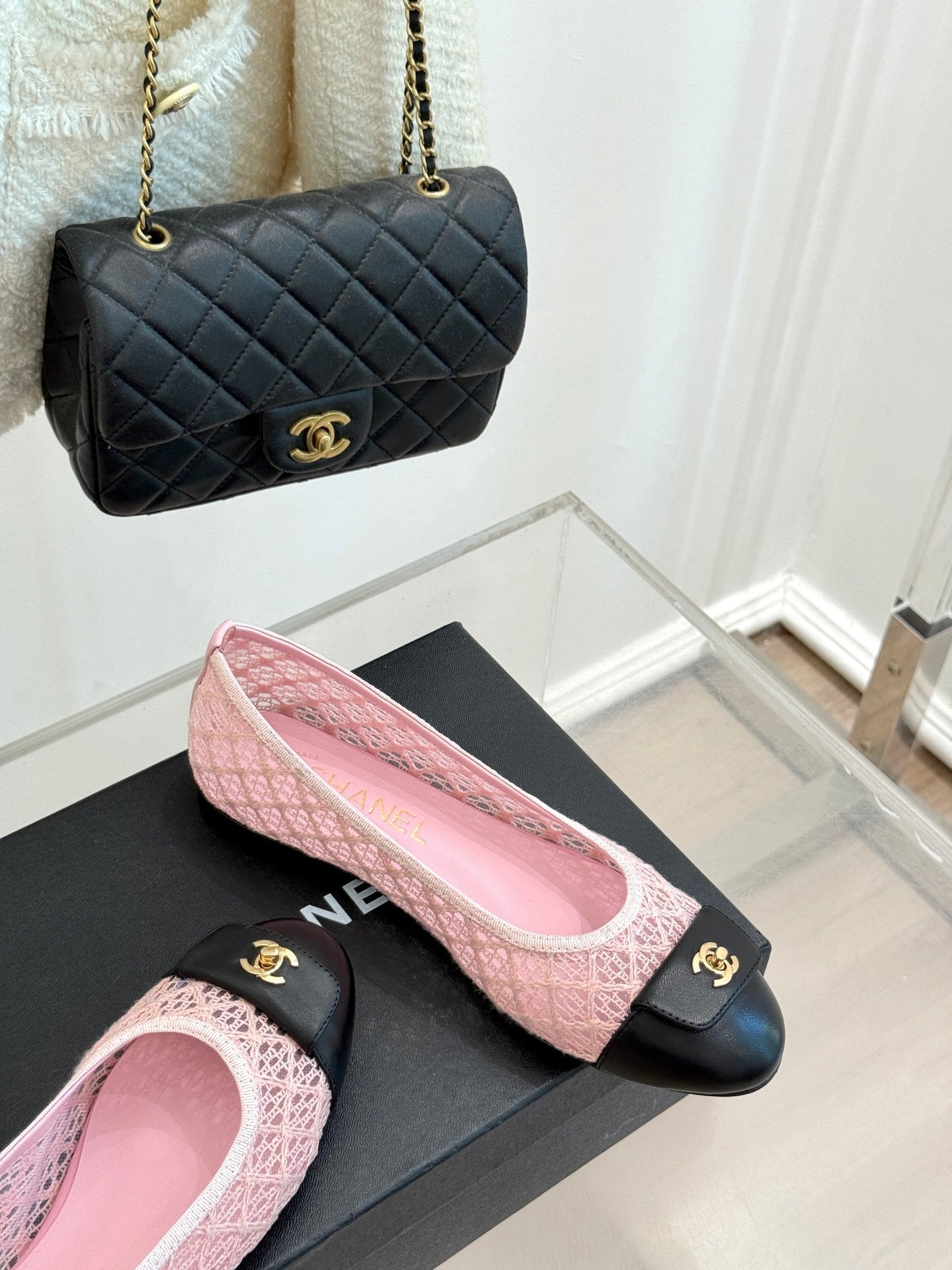 Chanel 25 Ballet Flat Pink Black Woven Lambskin 473054