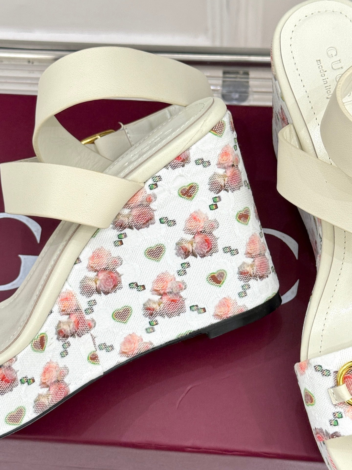 GC Floral Platform Wedge Sandal White Mix Flower lambskin