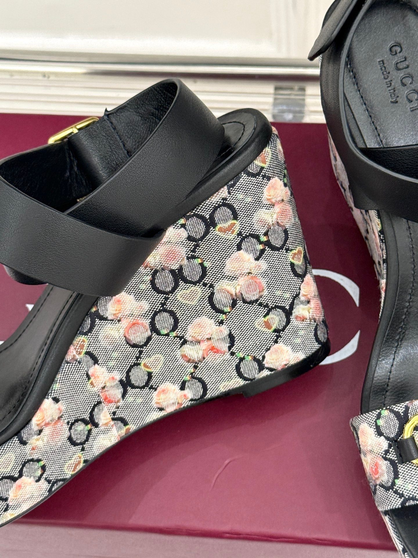 GC Floral Platform Wedge Sandal Black Mix Flower lambskin