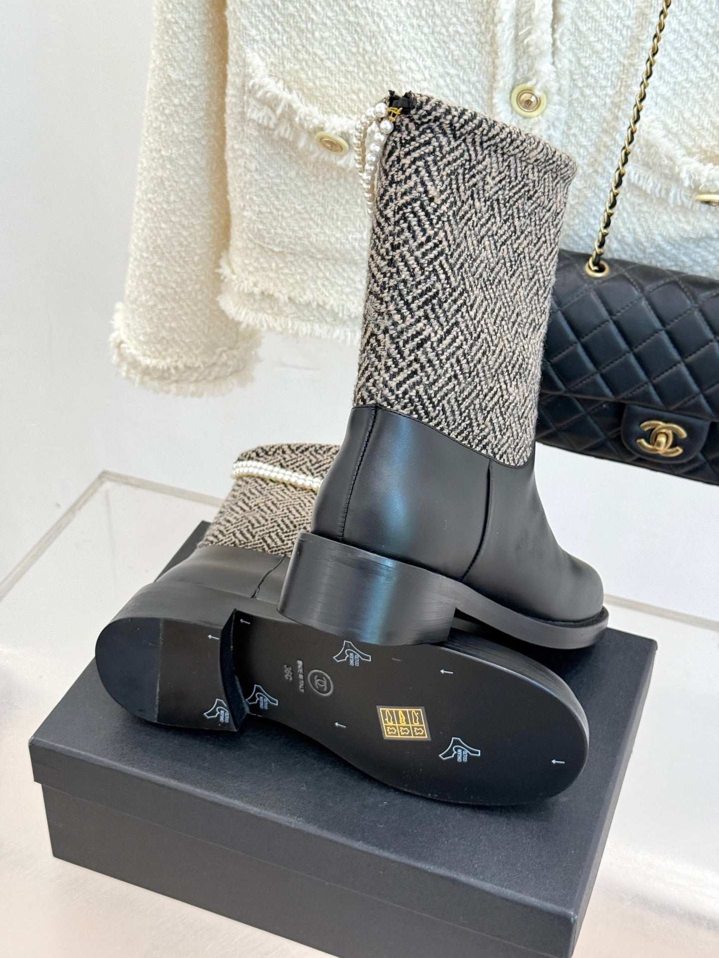 Chanel 25 Four-Leaf Clover Pearls Double C Boots Black Grey Woven Sheepskin 465404