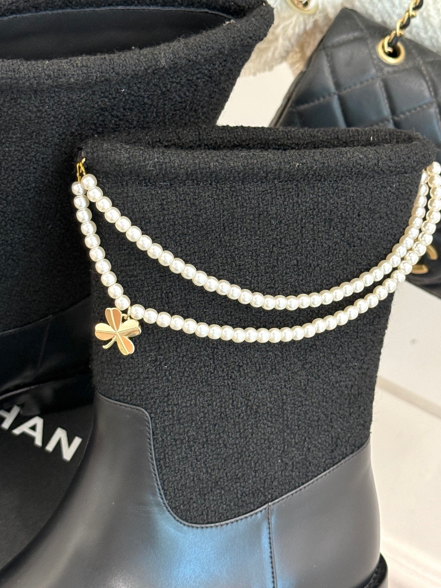 Chanel 25 Four-Leaf Clover Pearls Double C Boots Black Woven Sheepskin 465405