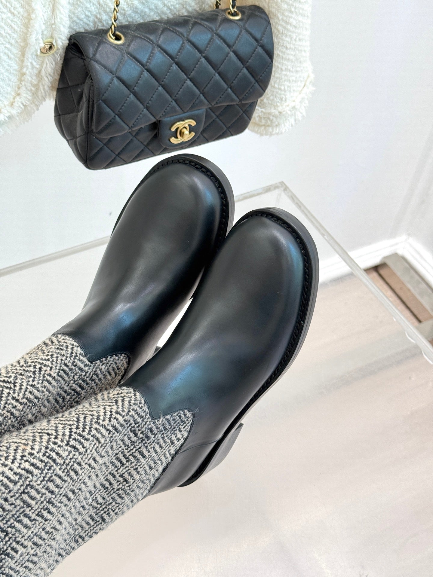 Chanel 25 Four-Leaf Clover Pearls Double C Long Boots Black Grey Woven Sheepskin 465406