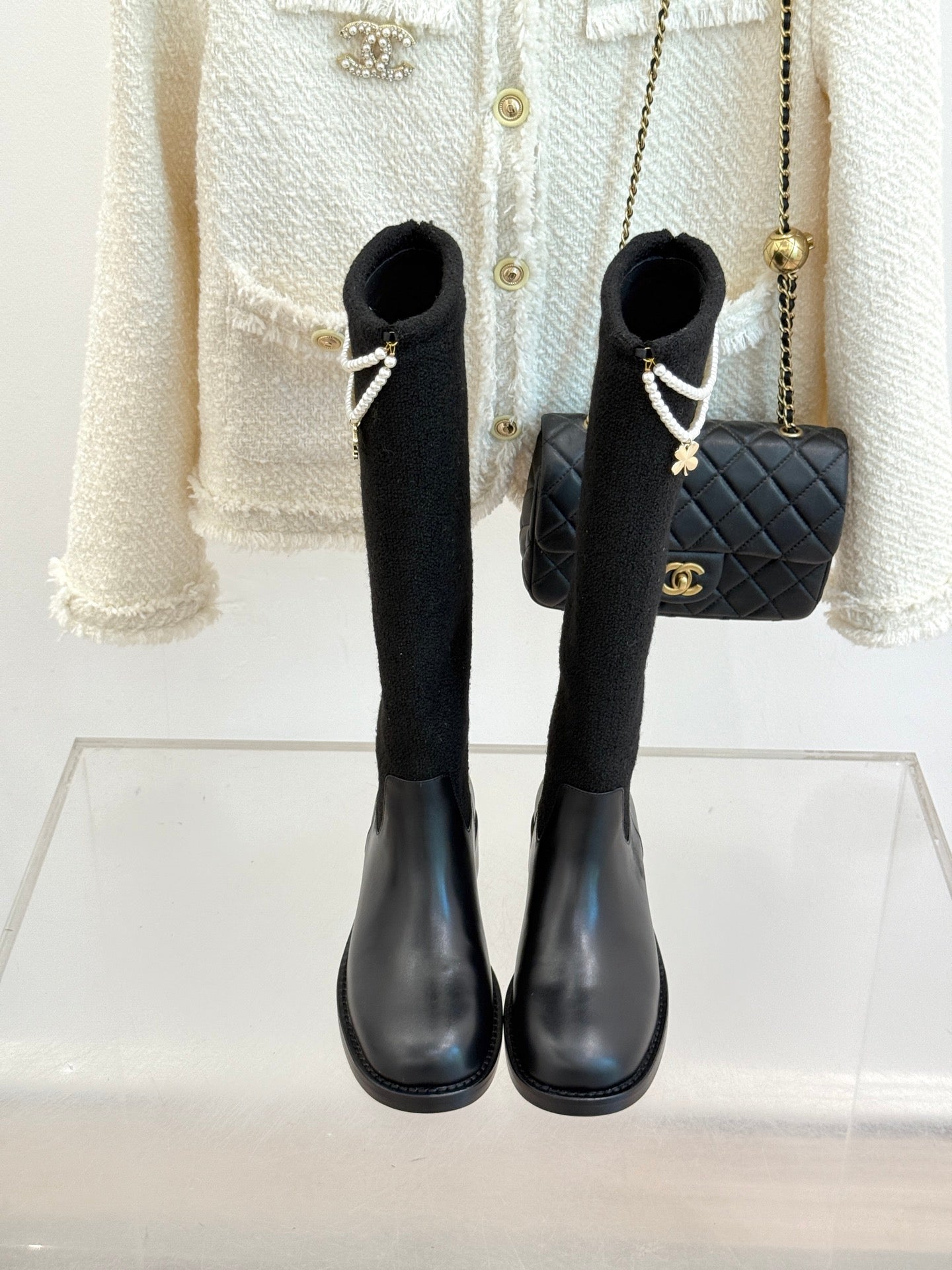 Chanel 25 Four-Leaf Clover Pearls Double C Long Boots Black Woven Sheepskin 465407