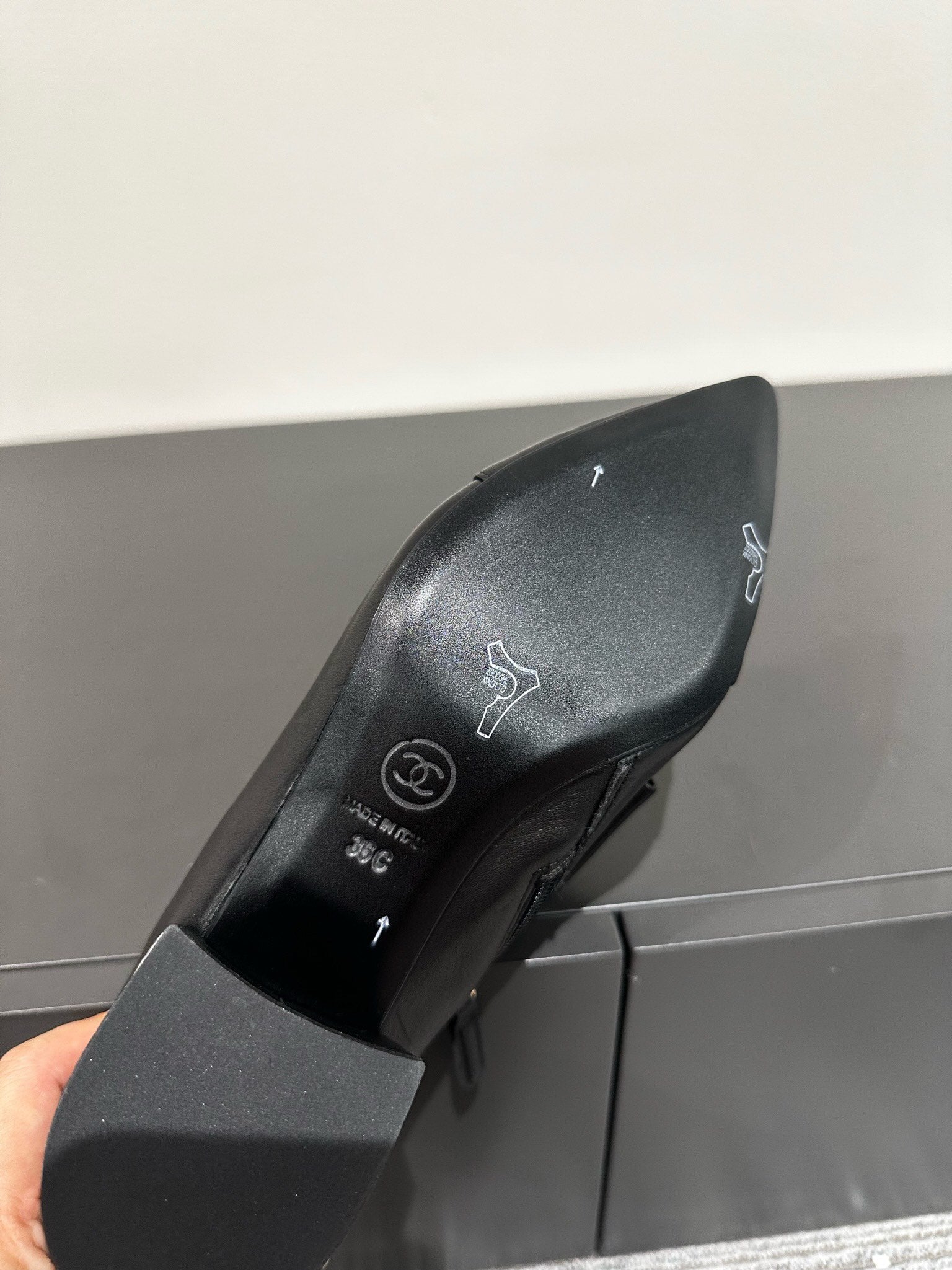 CC Pointed Toe High Heels Black Bow Tie Cowhide