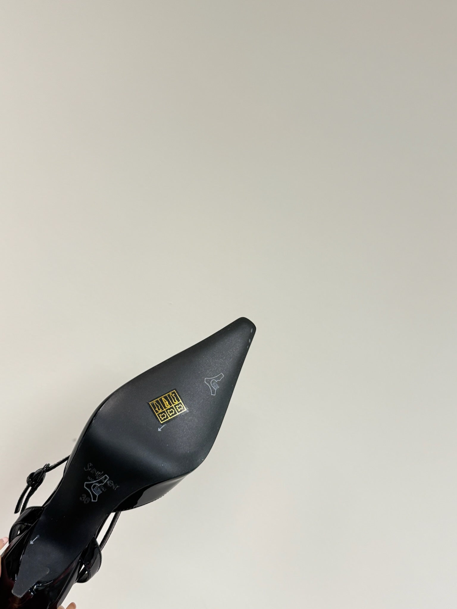 AIMÃ‰E SLINGBACK PUMPS IN BLACK GLOSSY LAMBSKIN