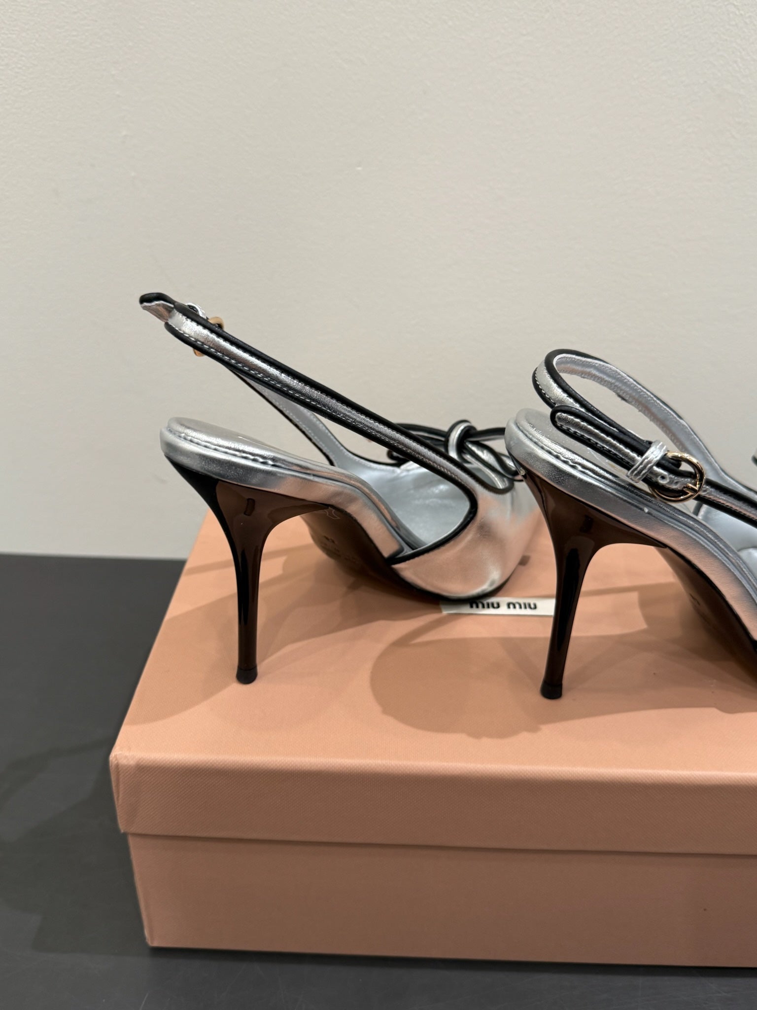 Miu slingback pump metallic sliver leather