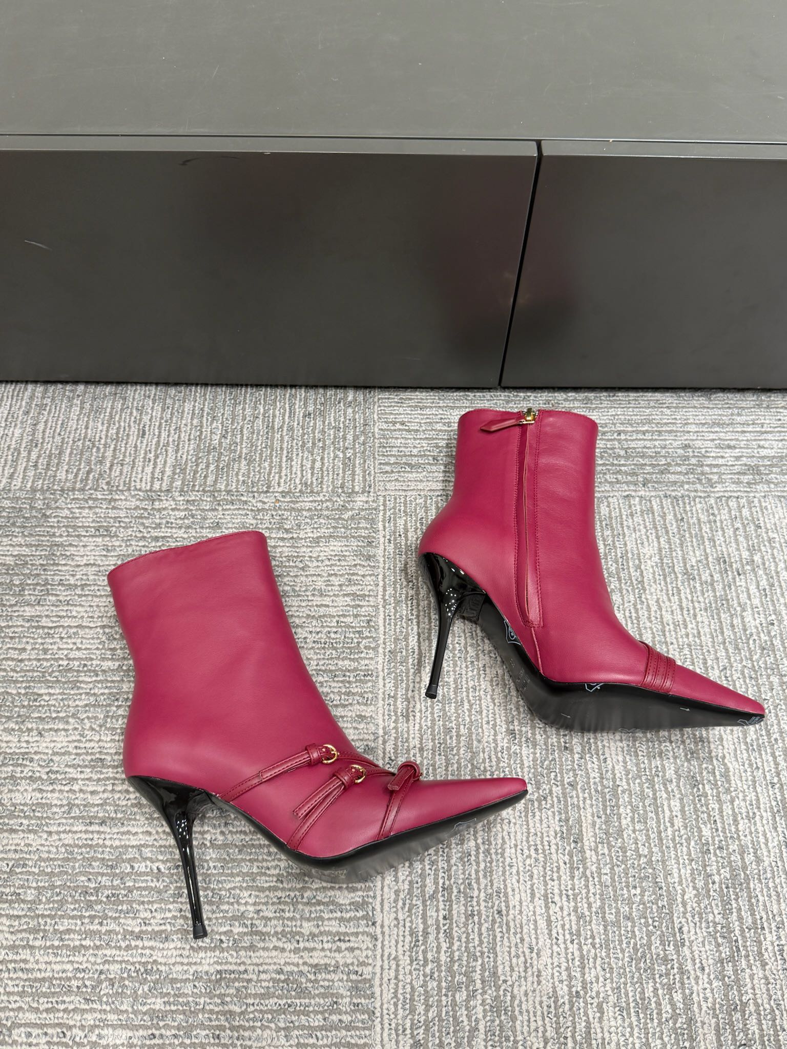 Miu 90 short boots deep magenta or berry cowhide 417984