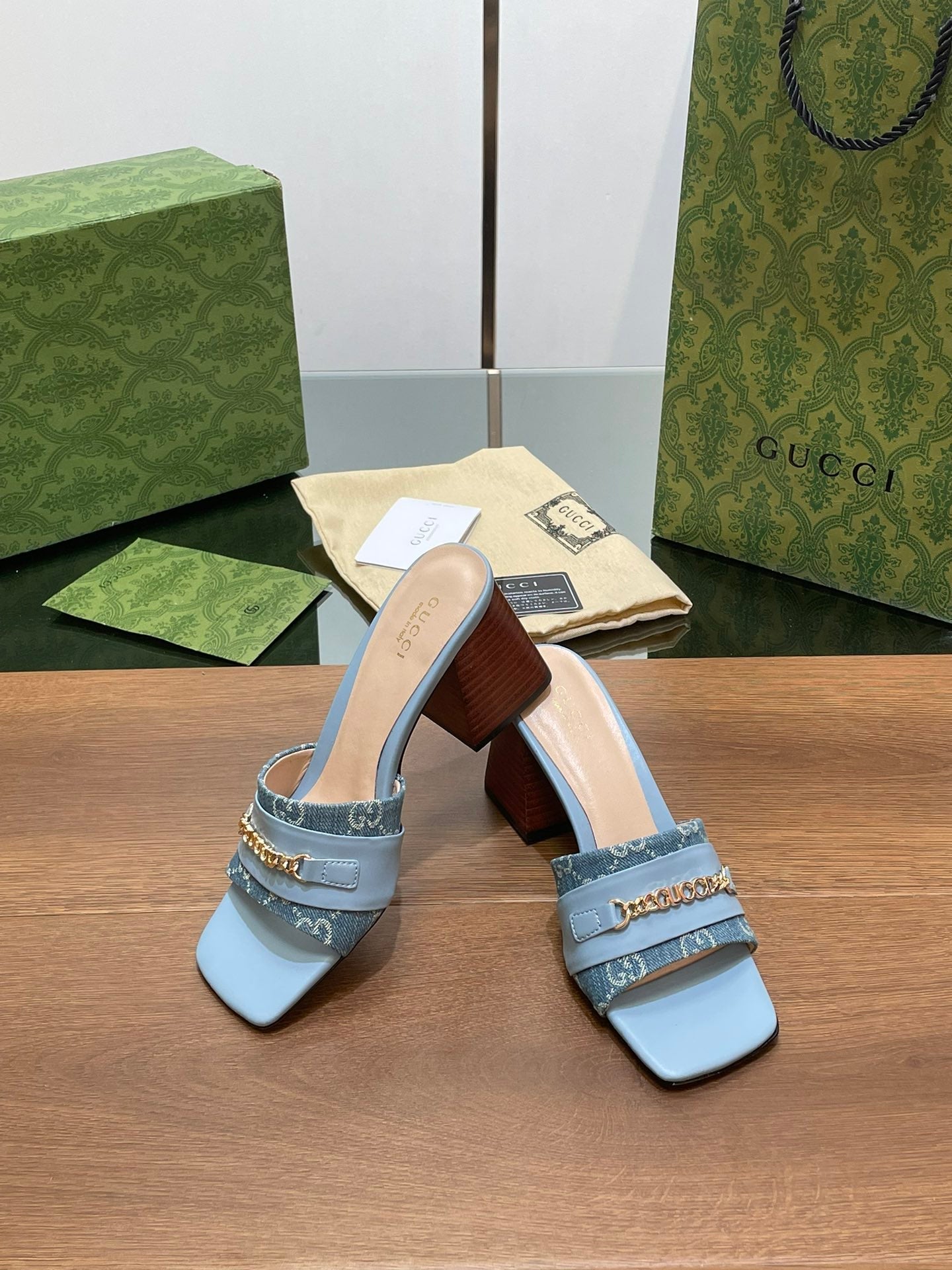GG SIGNORIA SLIDE SANDAL SKY DENIM