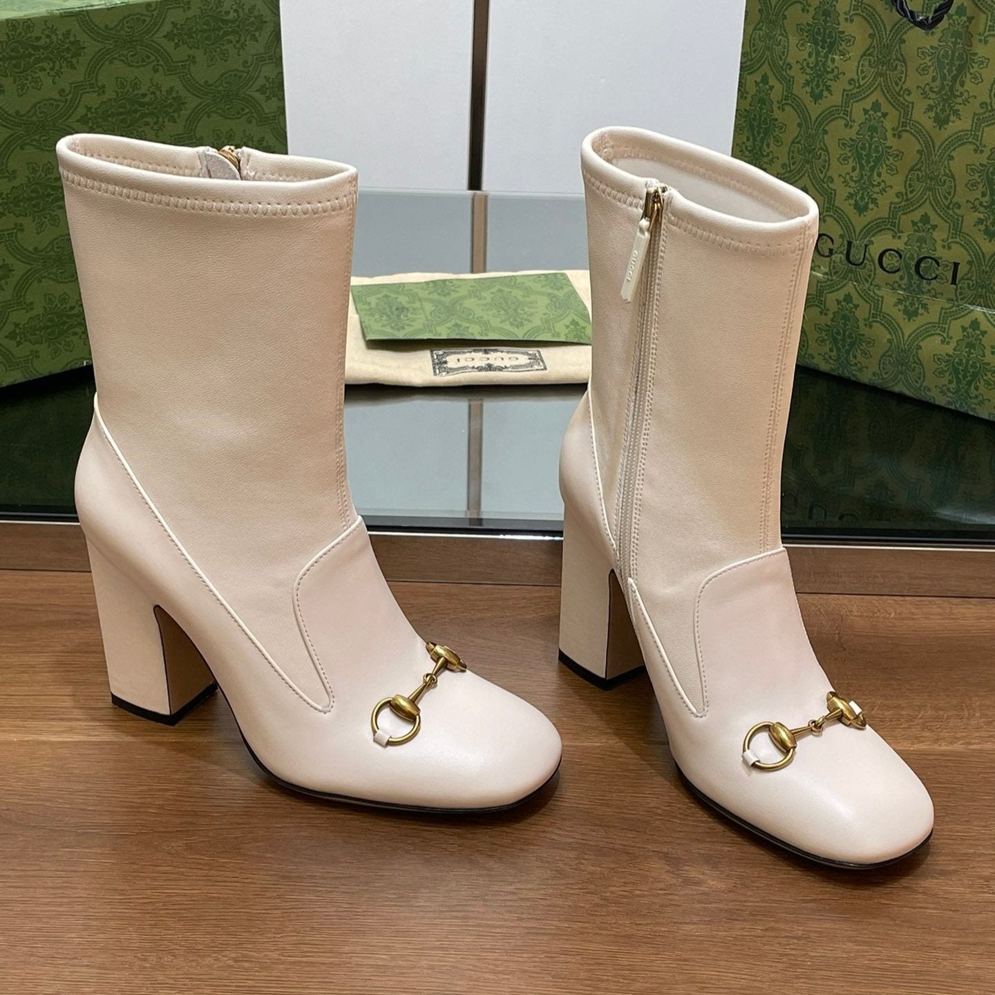 GG Horsebit Ankle Boot 95 Cream Calfskin
