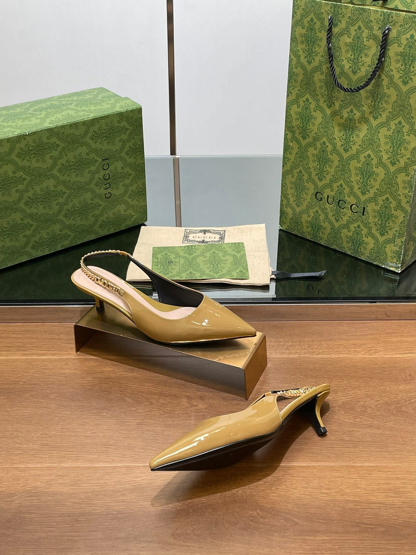GG HIGH SLINGBACK 4.5 CM IN DIJON YELLOW GLOSSY CALFSKIN
