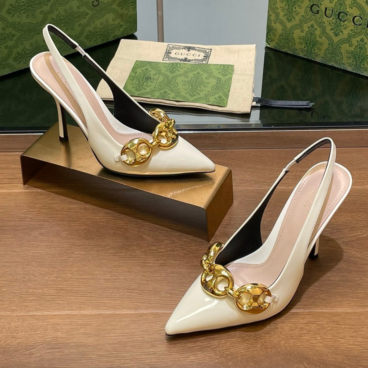 GG HIGH SLINGBACK 10.5 CM IN WHITE GLOSSY CALFSKIN