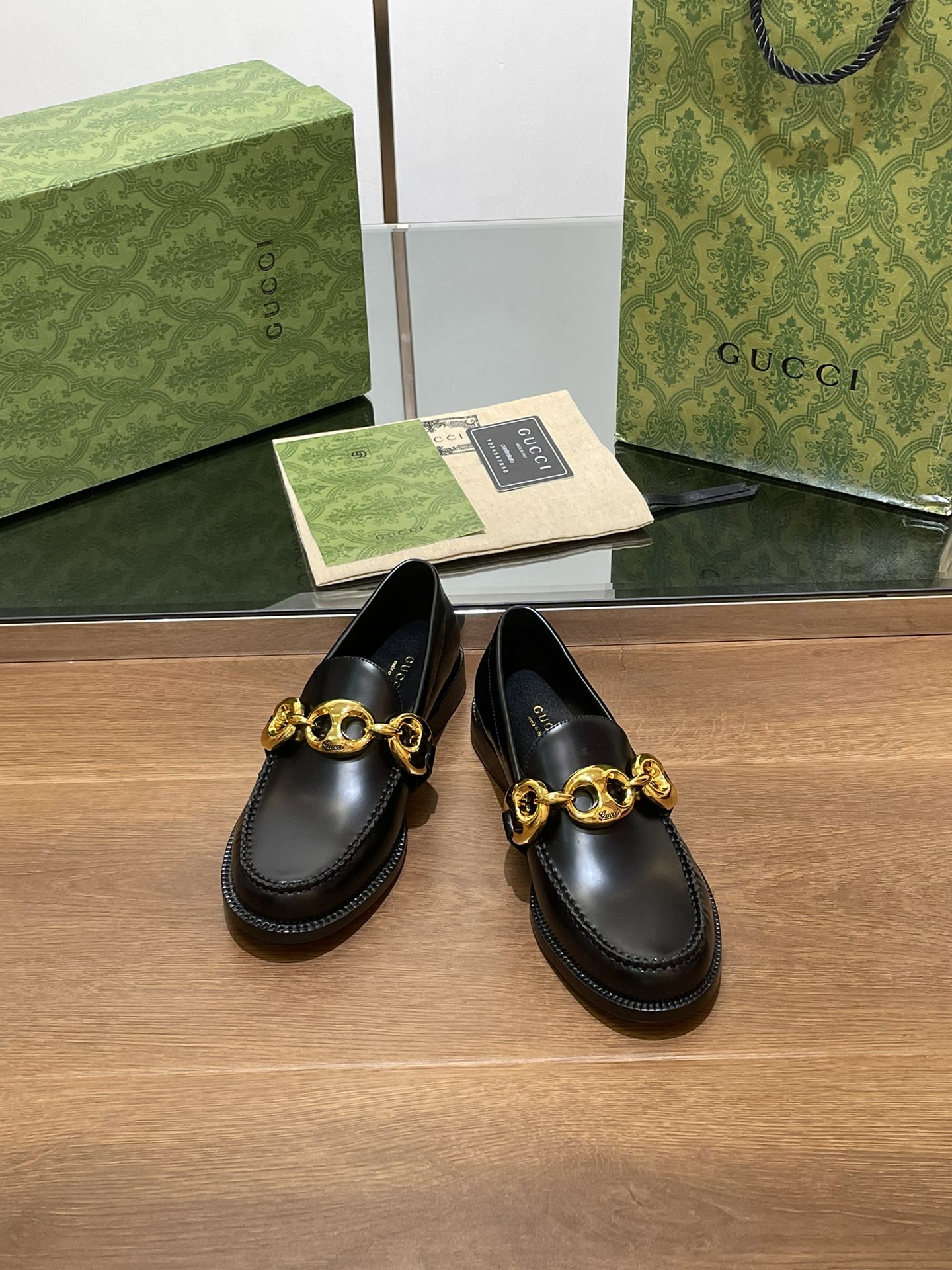 GG LOAFER SHOES IN BLACK CALFSKIN