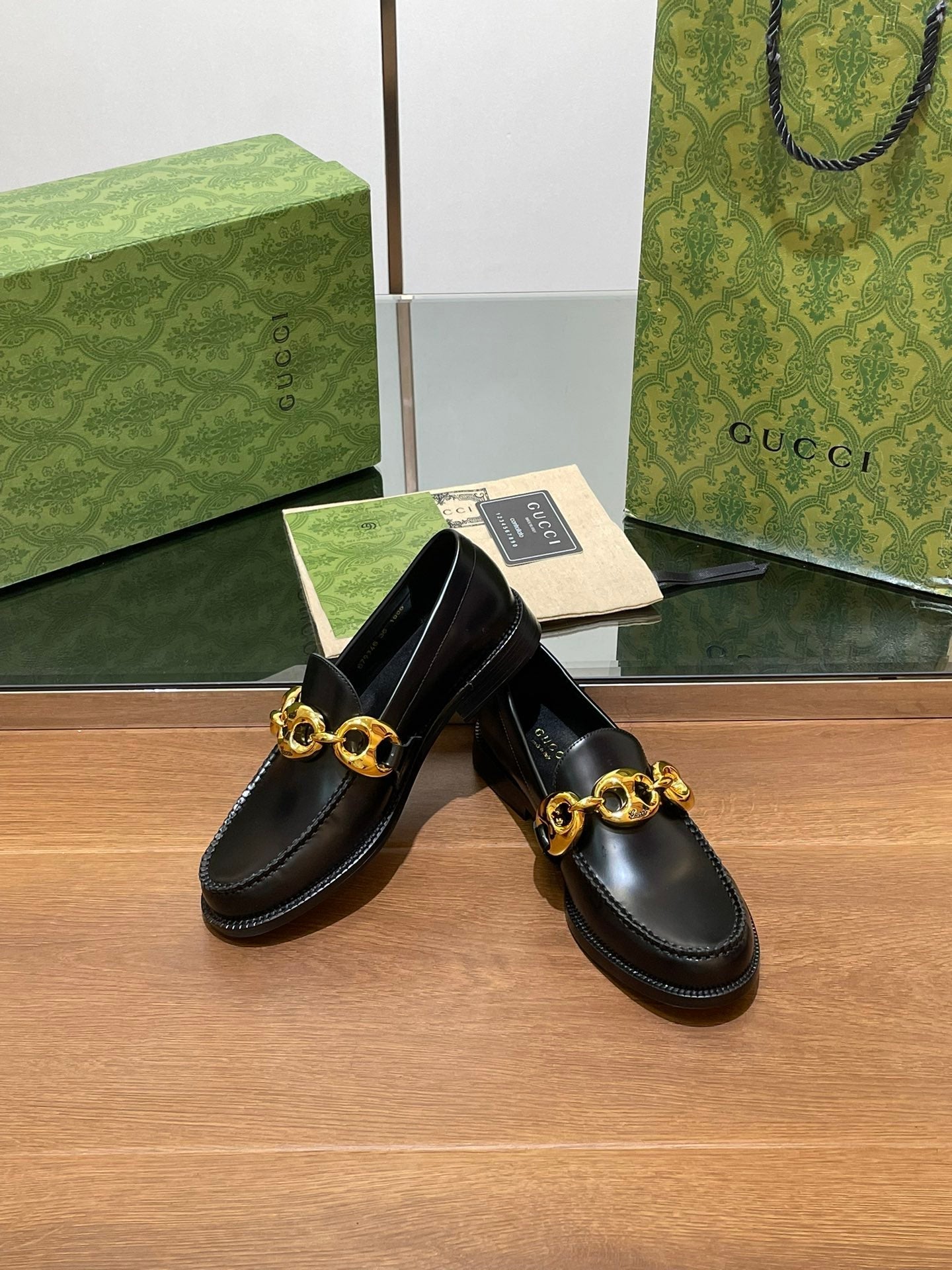 GG LOAFER SHOES IN BLACK CALFSKIN