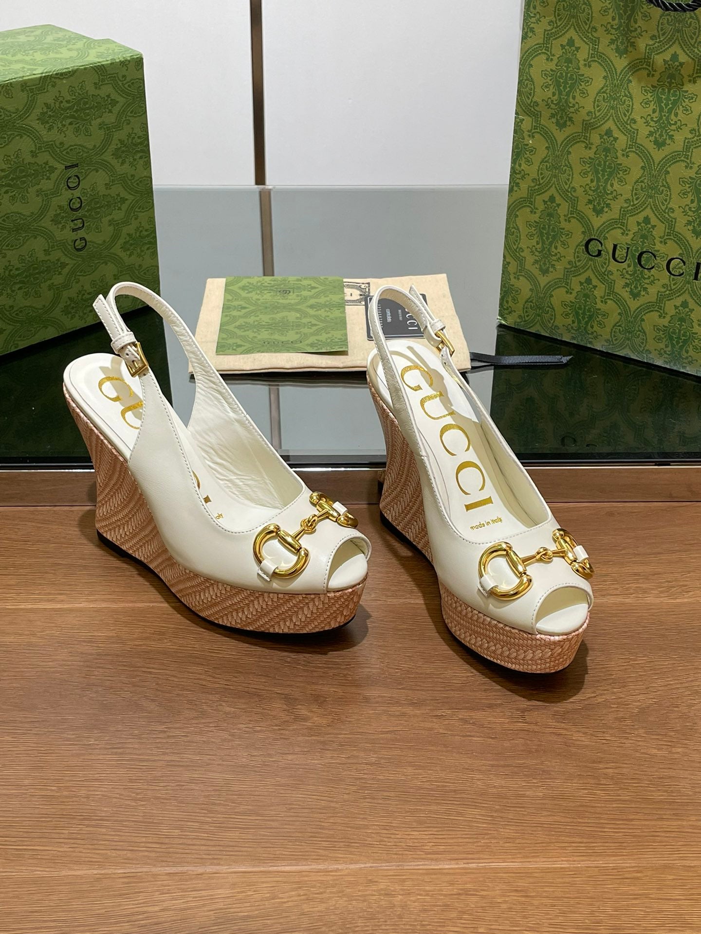 GG WEDGE PLATFORM IN WHITE CALFSKIN