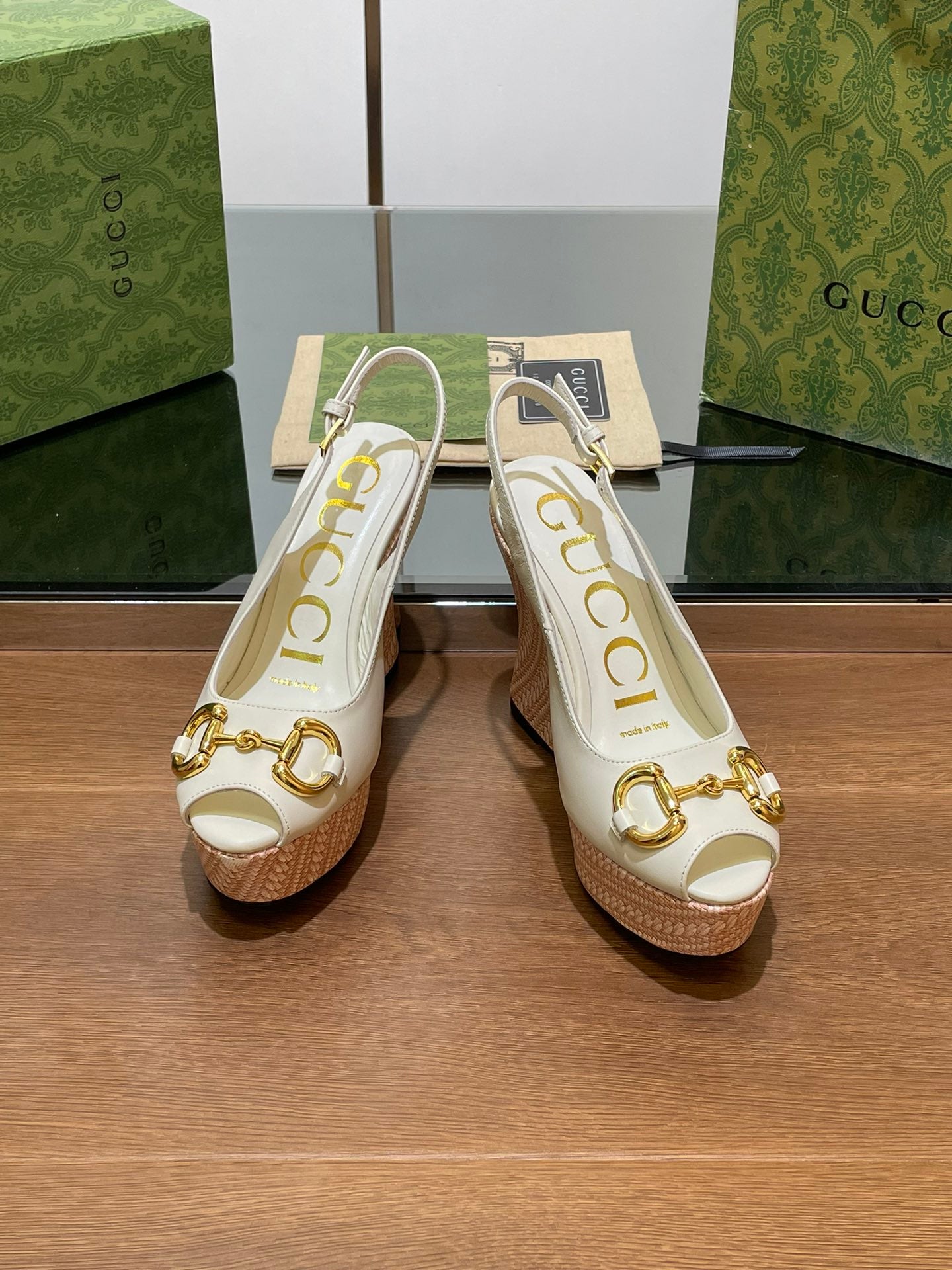 GG WEDGE PLATFORM IN WHITE CALFSKIN