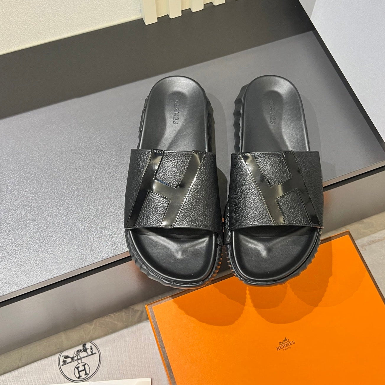 HM Men's Slide Black Cowhide 590801