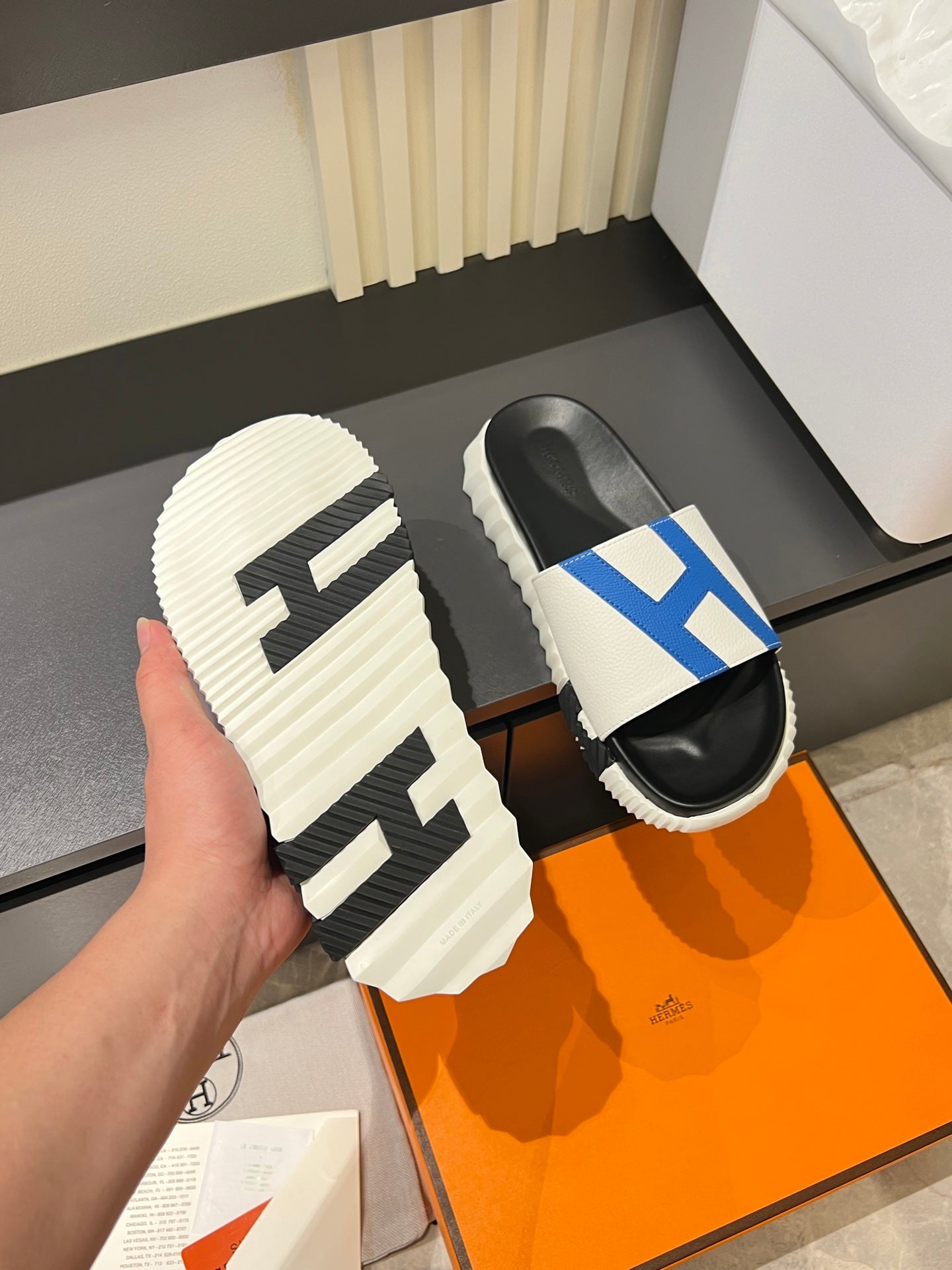 HM Men's Slide White Cowhide 590804