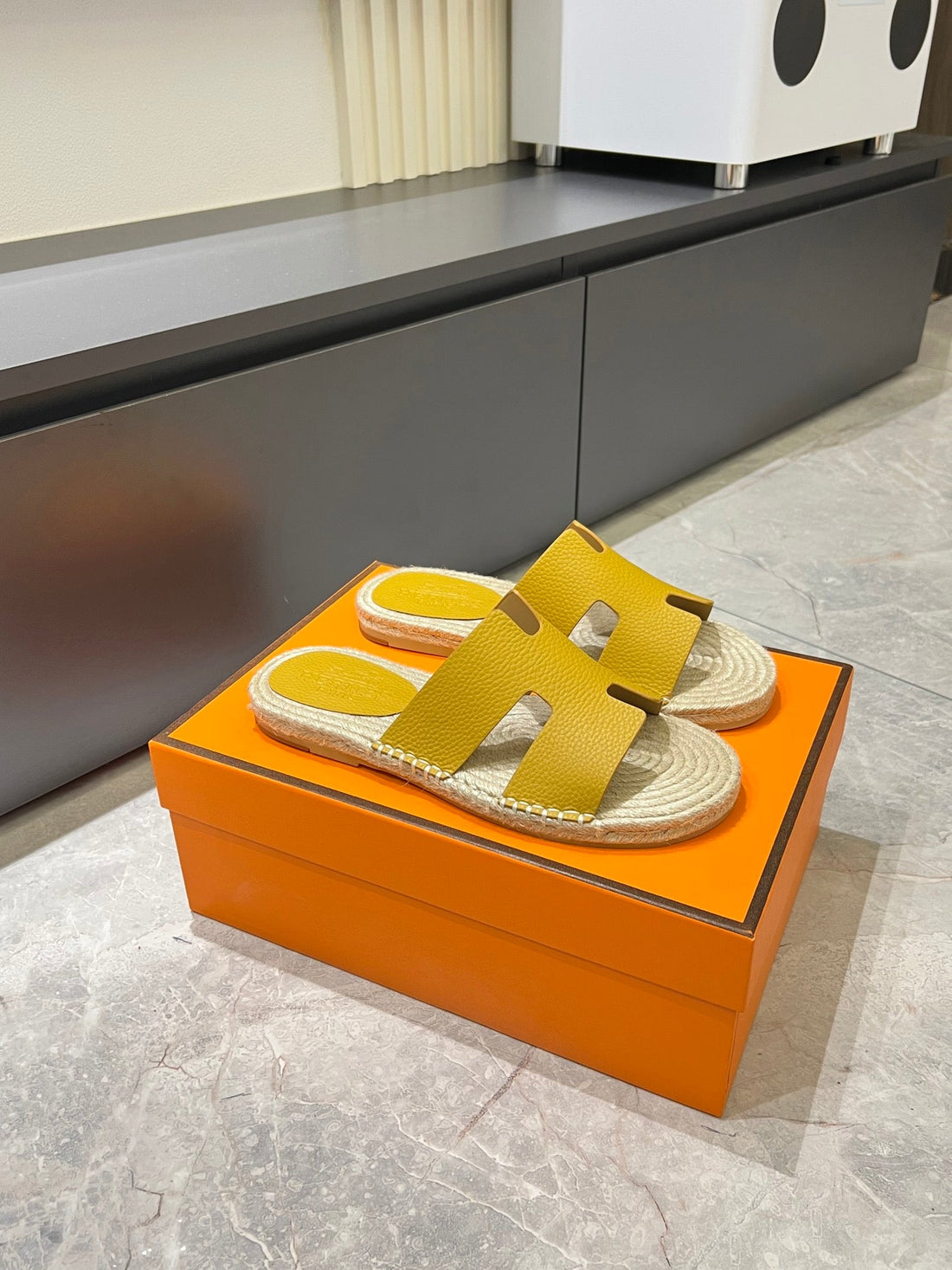 HM Men's Antigua Espadrille Slide Yellow Lambskin 590825