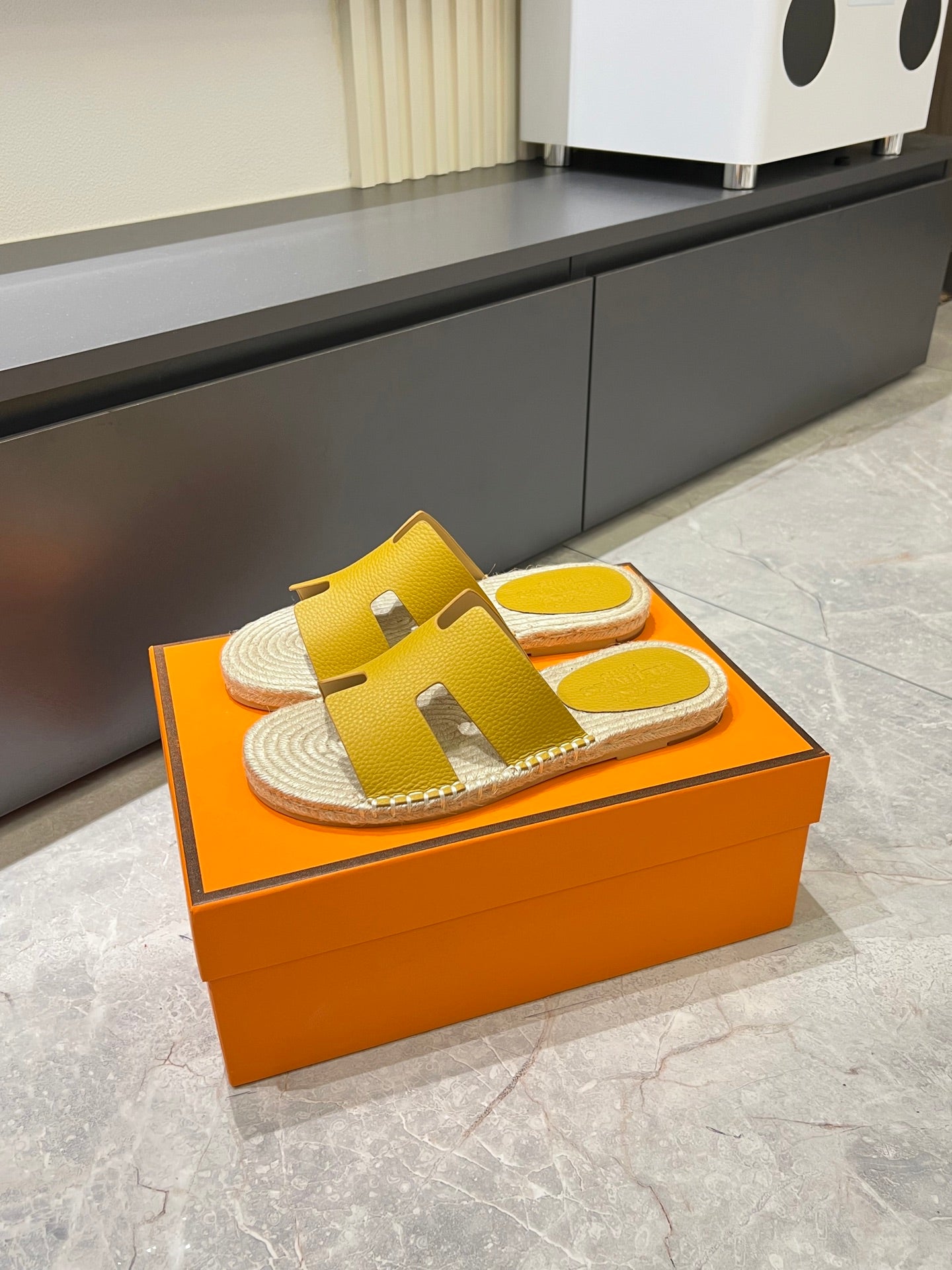 HM Men's Antigua Espadrille Slide Yellow Lambskin 590825