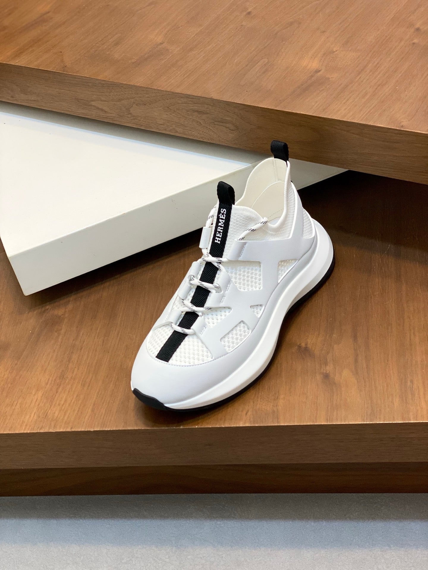 HM Men's Katana Sneaker White Calfskin 620161